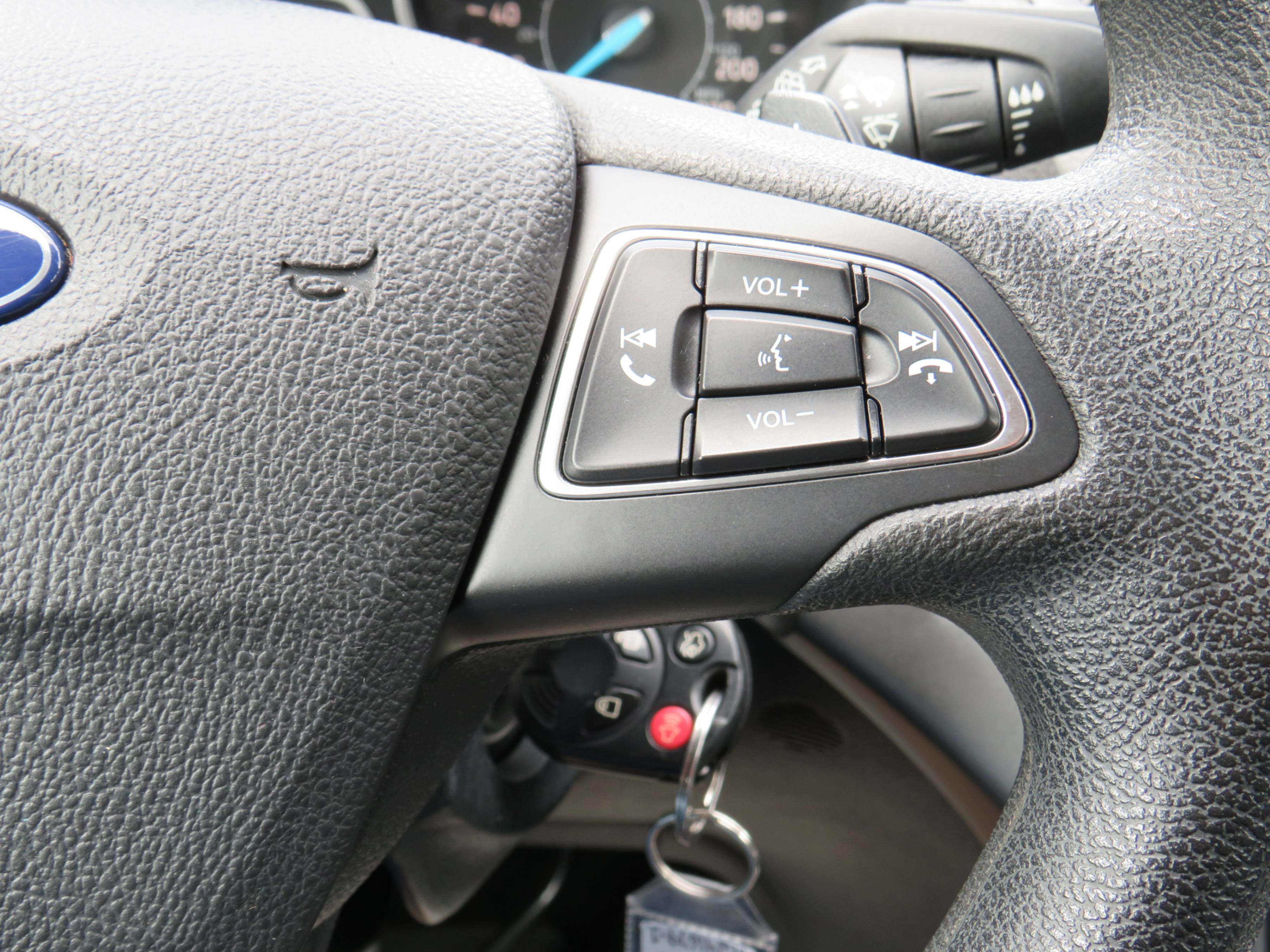 /laautomotive/2017-Ford-Escape-9175195247620354.jpg