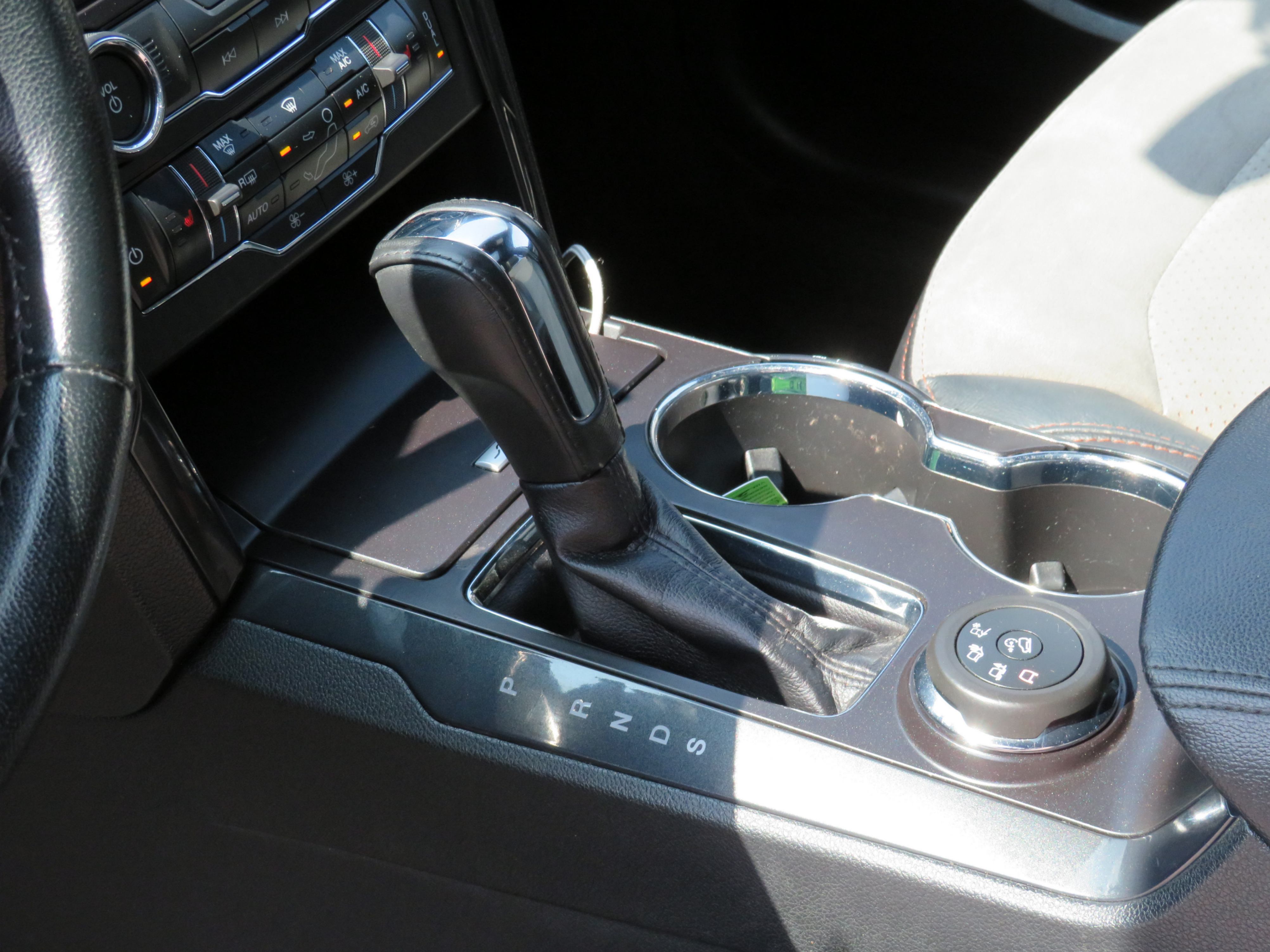 /laautomotive/2017-Ford-Explorer-06222344771992949.jpg