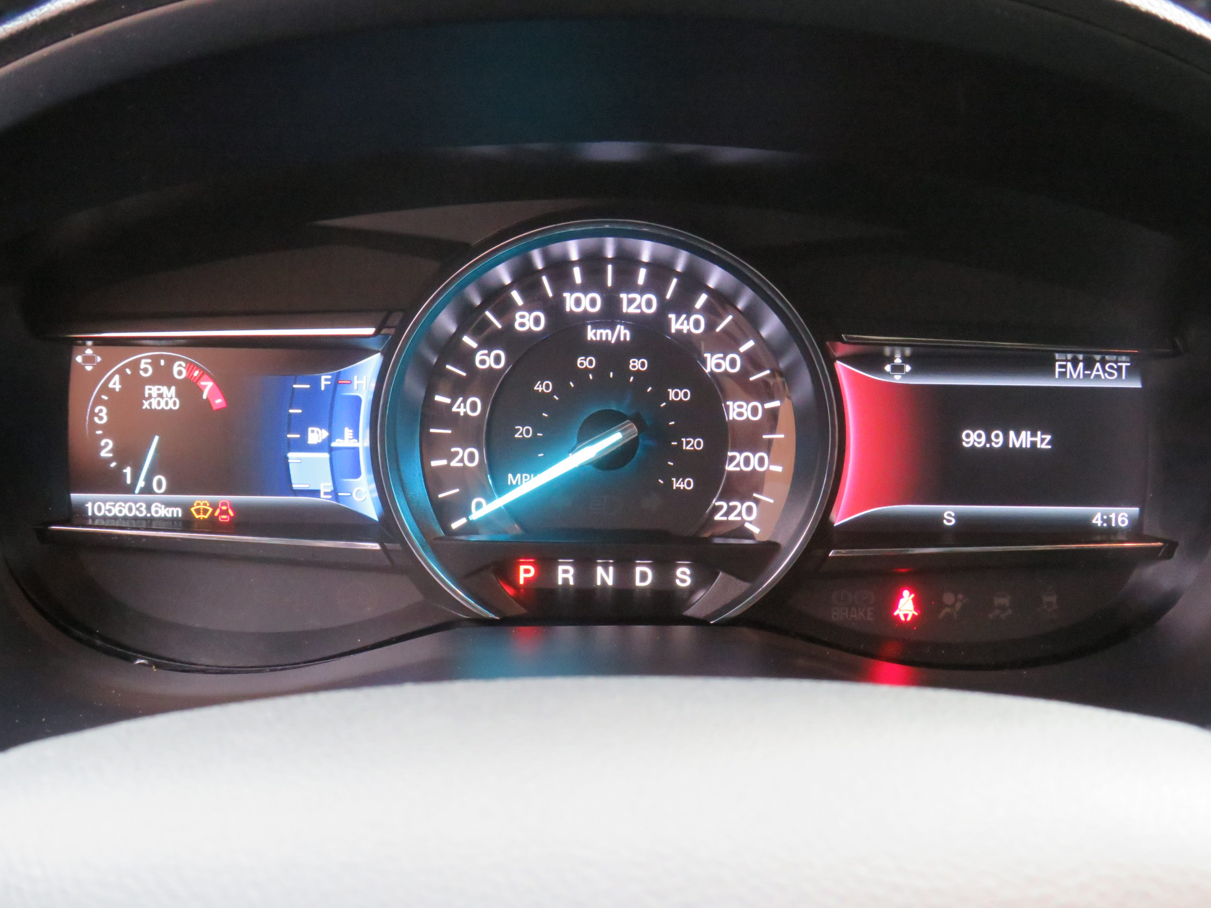 /laautomotive/2017-Ford-Explorer-39239424303408965.jpg