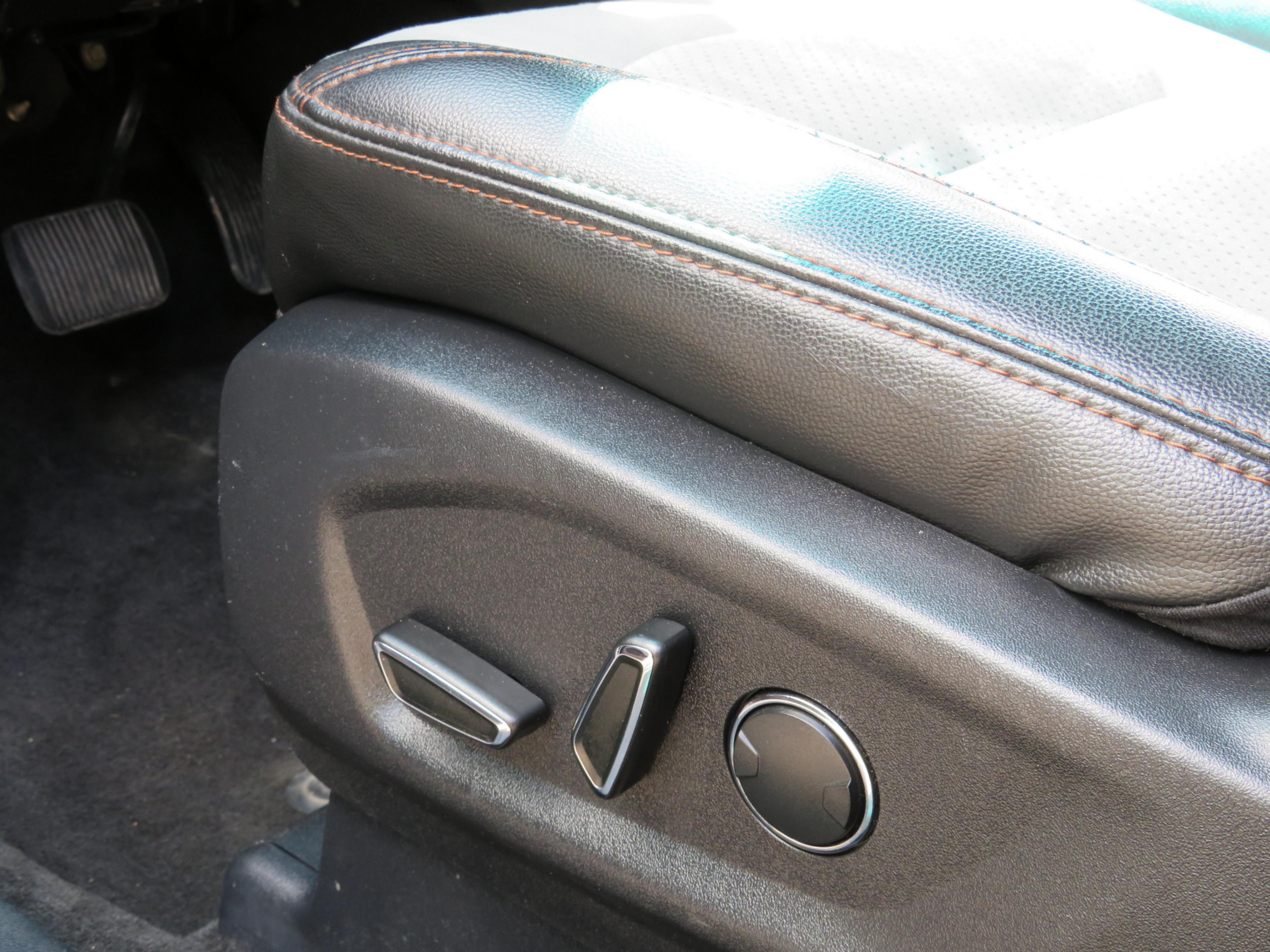 /laautomotive/2017-Ford-Explorer-5742373639983489.jpg