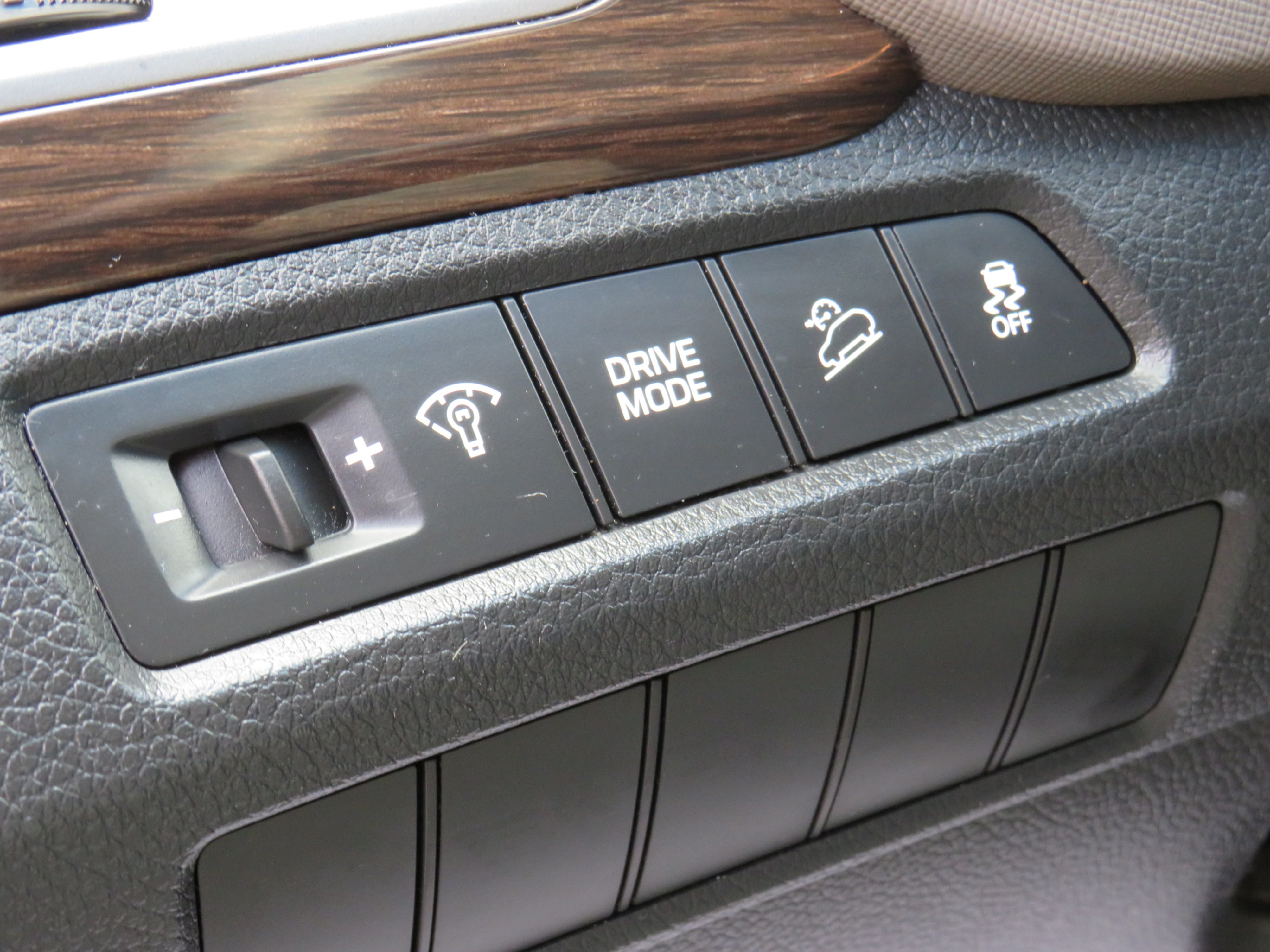 /laautomotive/2017-Hyundai-SantaFe-8873894545236722.jpg