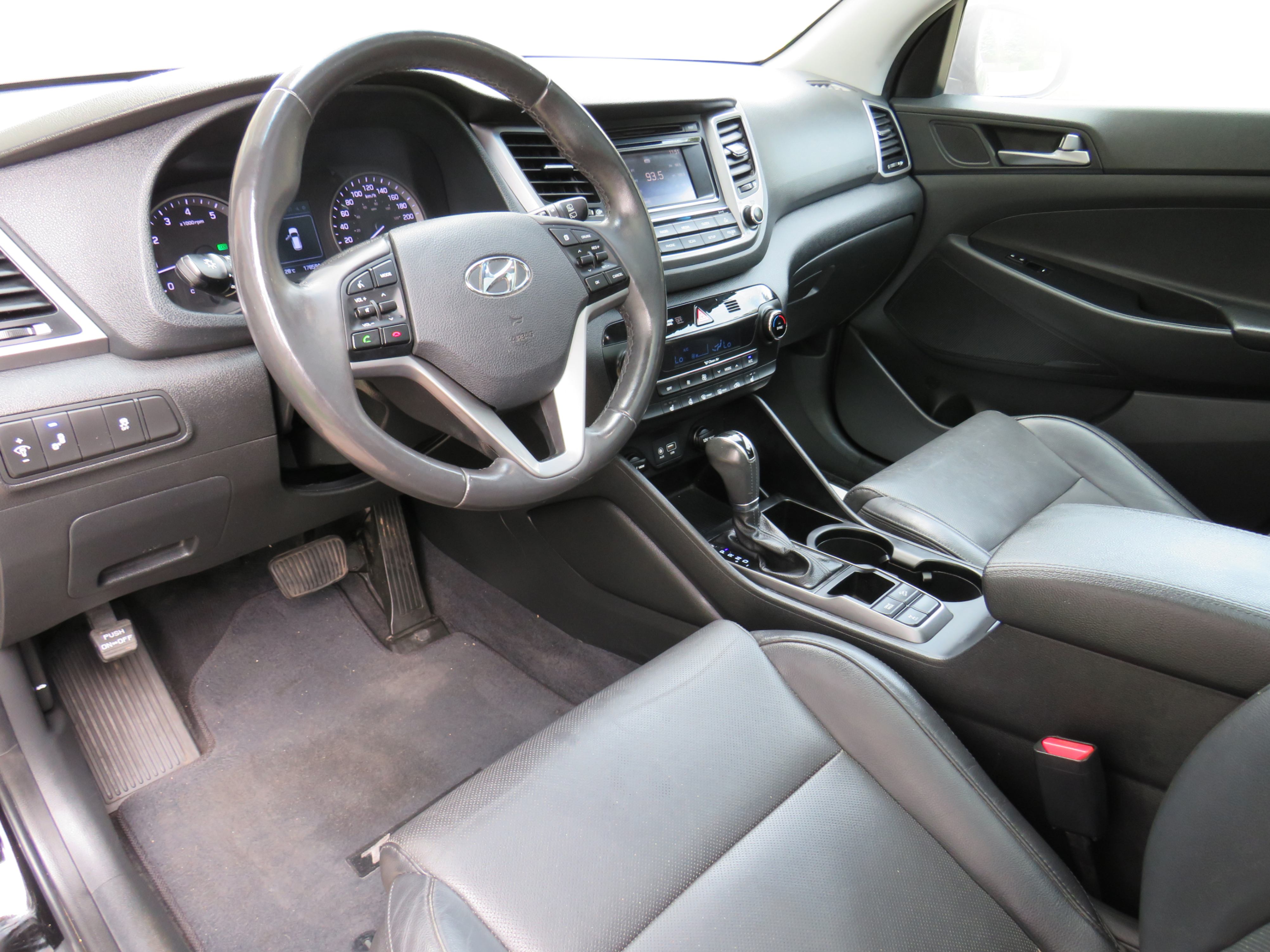 /laautomotive/2017-Hyundai-Tucson-00023850253070456517.jpg