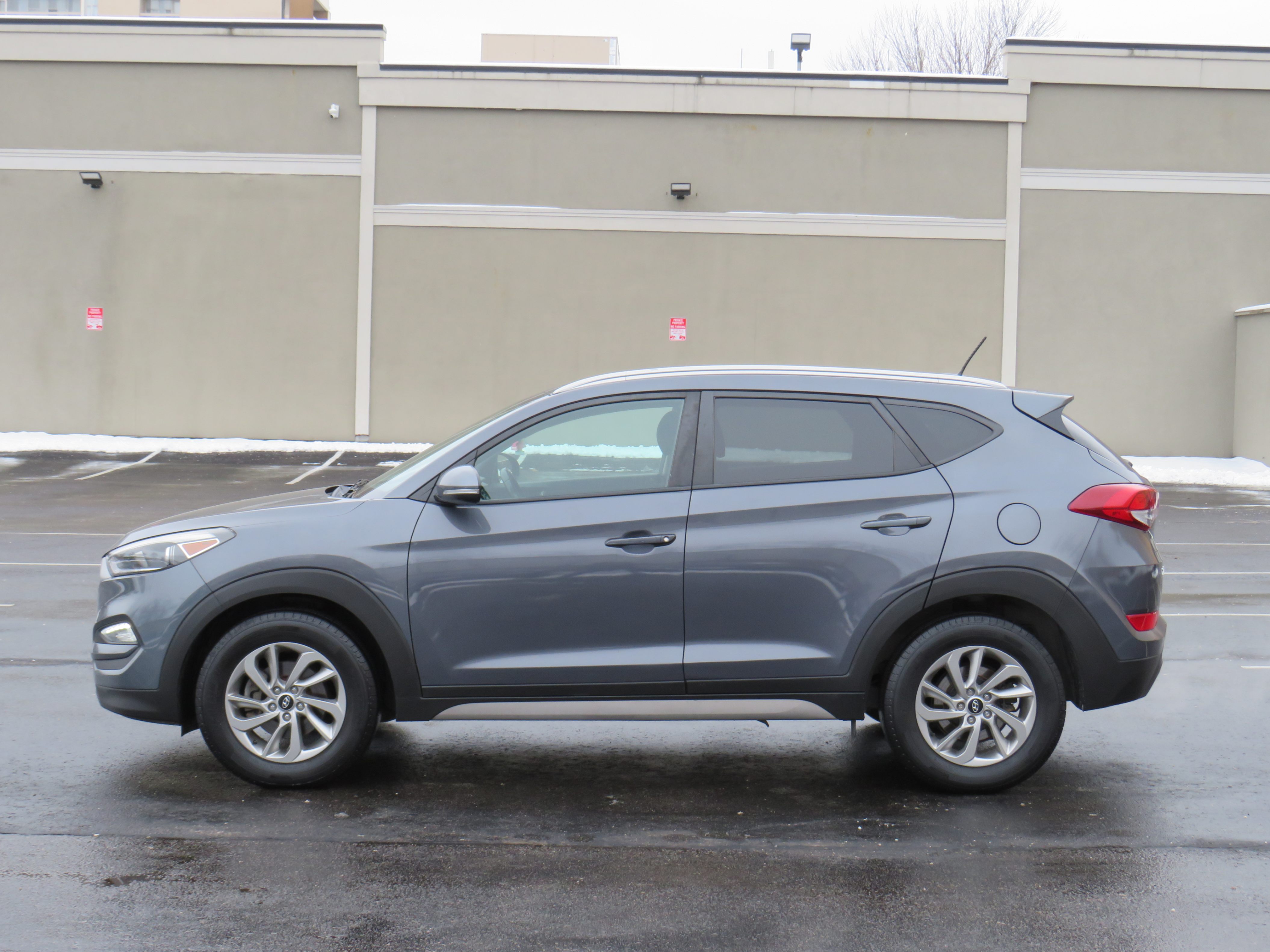 /laautomotive/2017-Hyundai-Tucson-015735374637368515.jpg