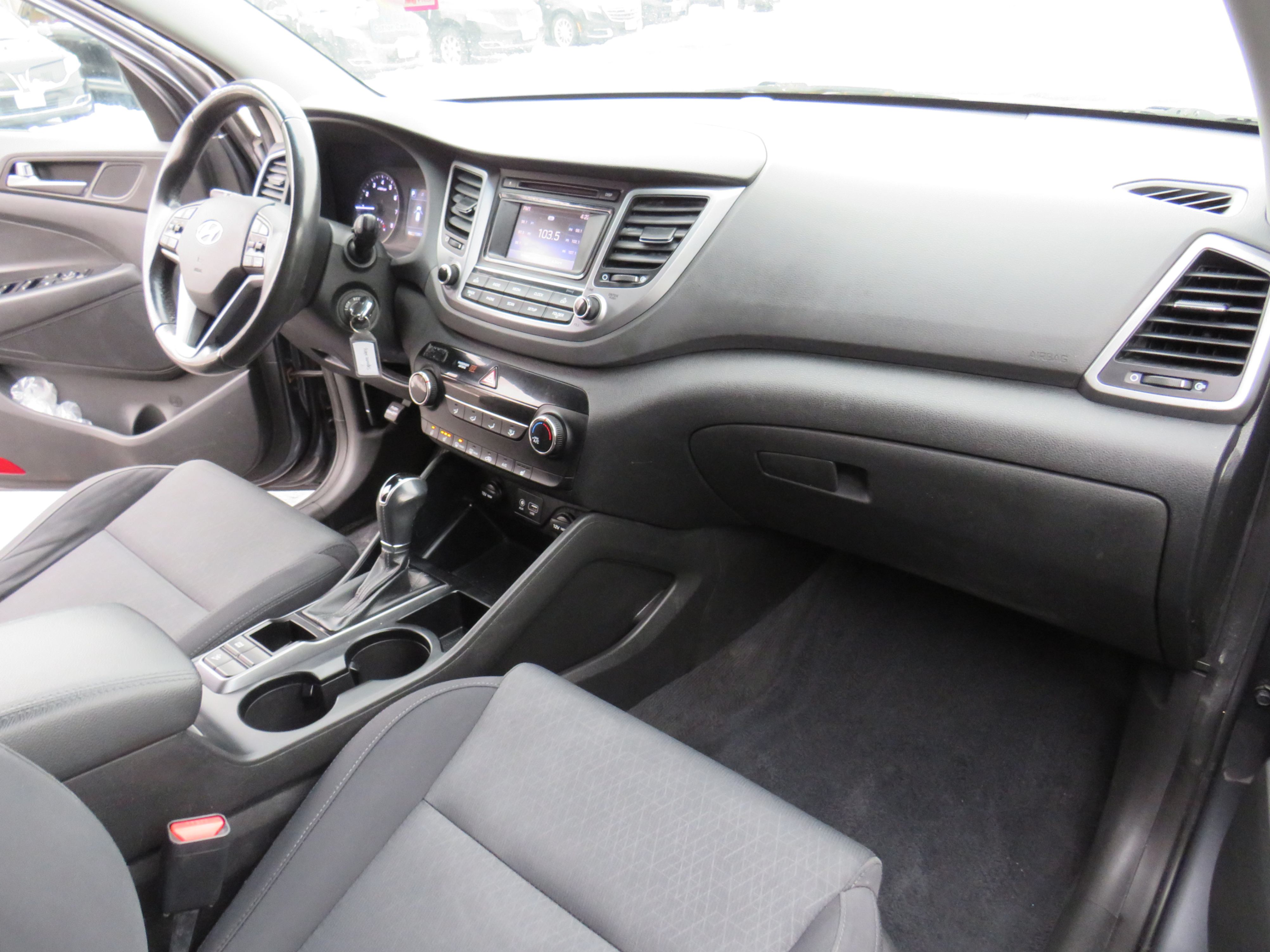 /laautomotive/2017-Hyundai-Tucson-157150401912723.jpg