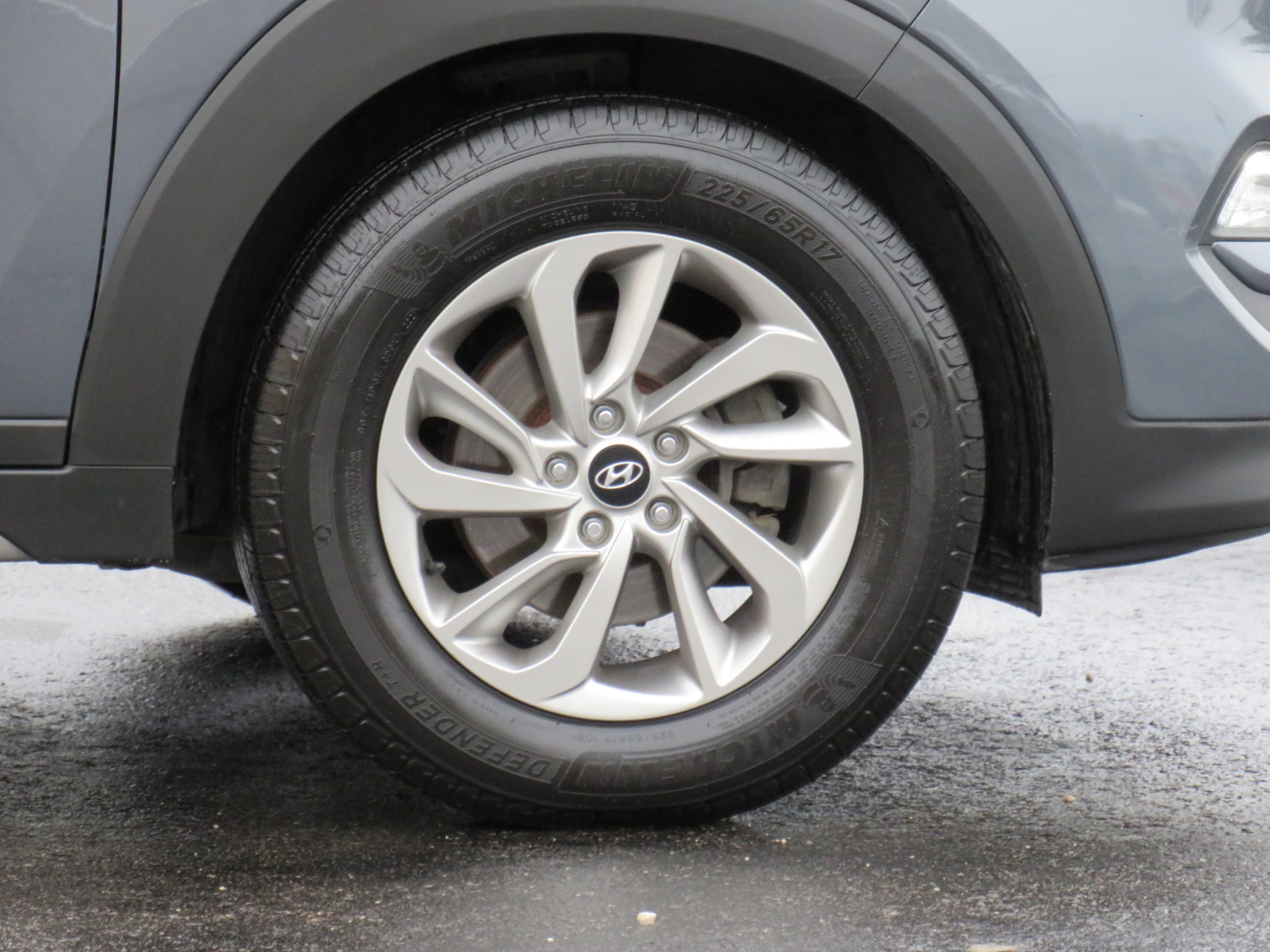 /laautomotive/2017-Hyundai-Tucson-18487268316694516.jpg