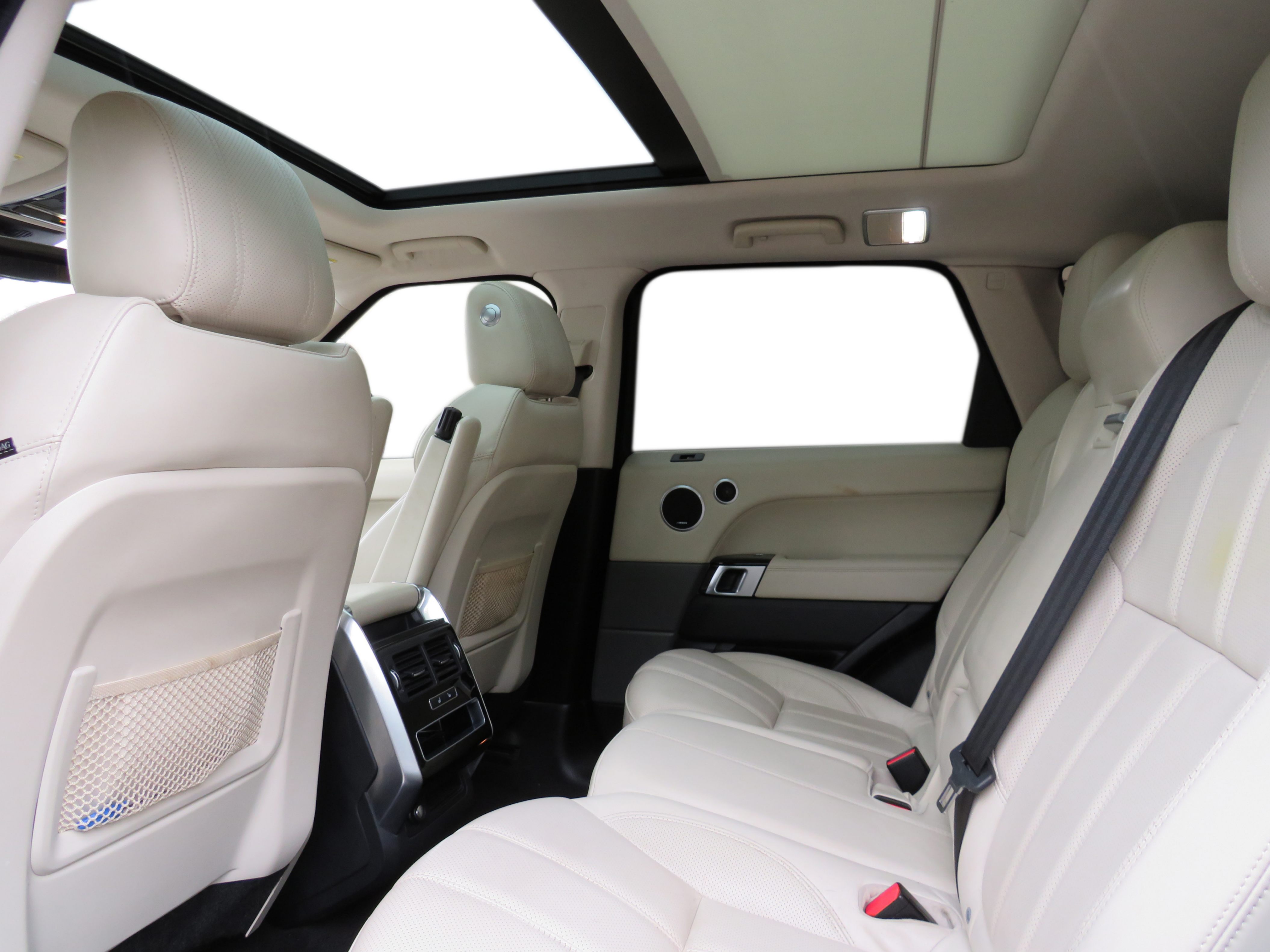 /laautomotive/2017-LandRover-RangeRover-44663444527715135.jpg