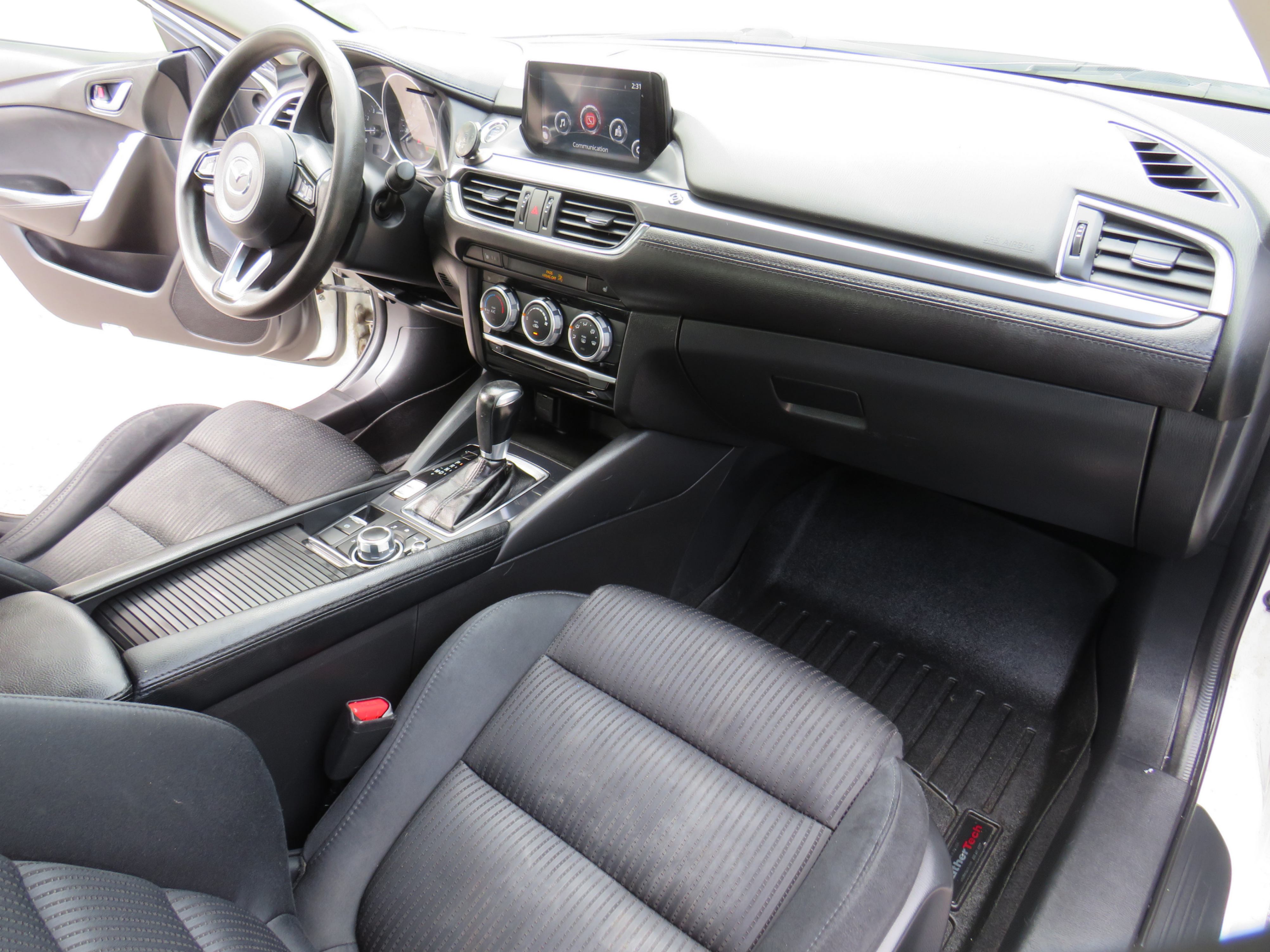 /laautomotive/2017-Mazda-Mazda6-3219311483482685.jpg