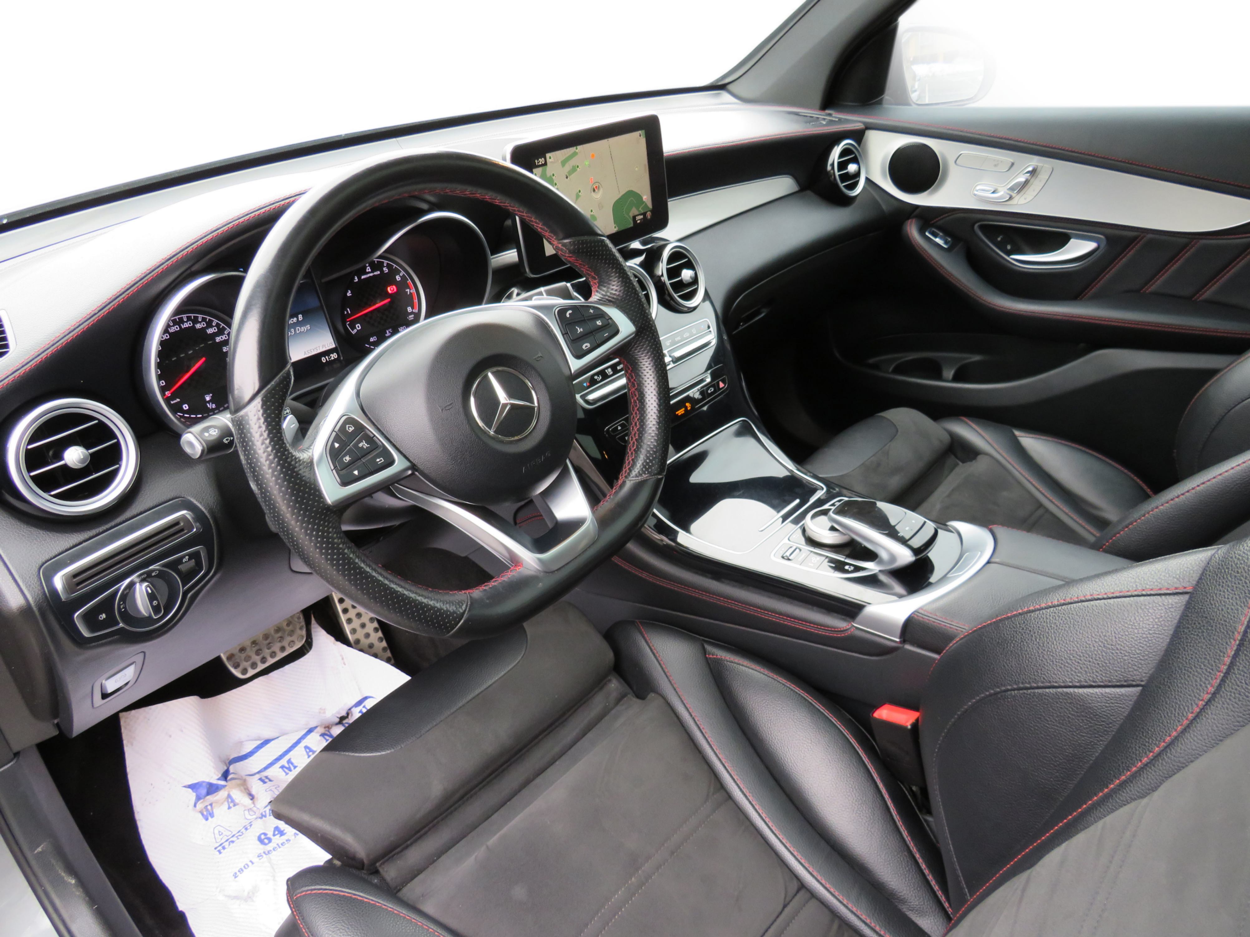 /laautomotive/2017-Mercedes-Benz-GLC-class-27188038436466466.jpg