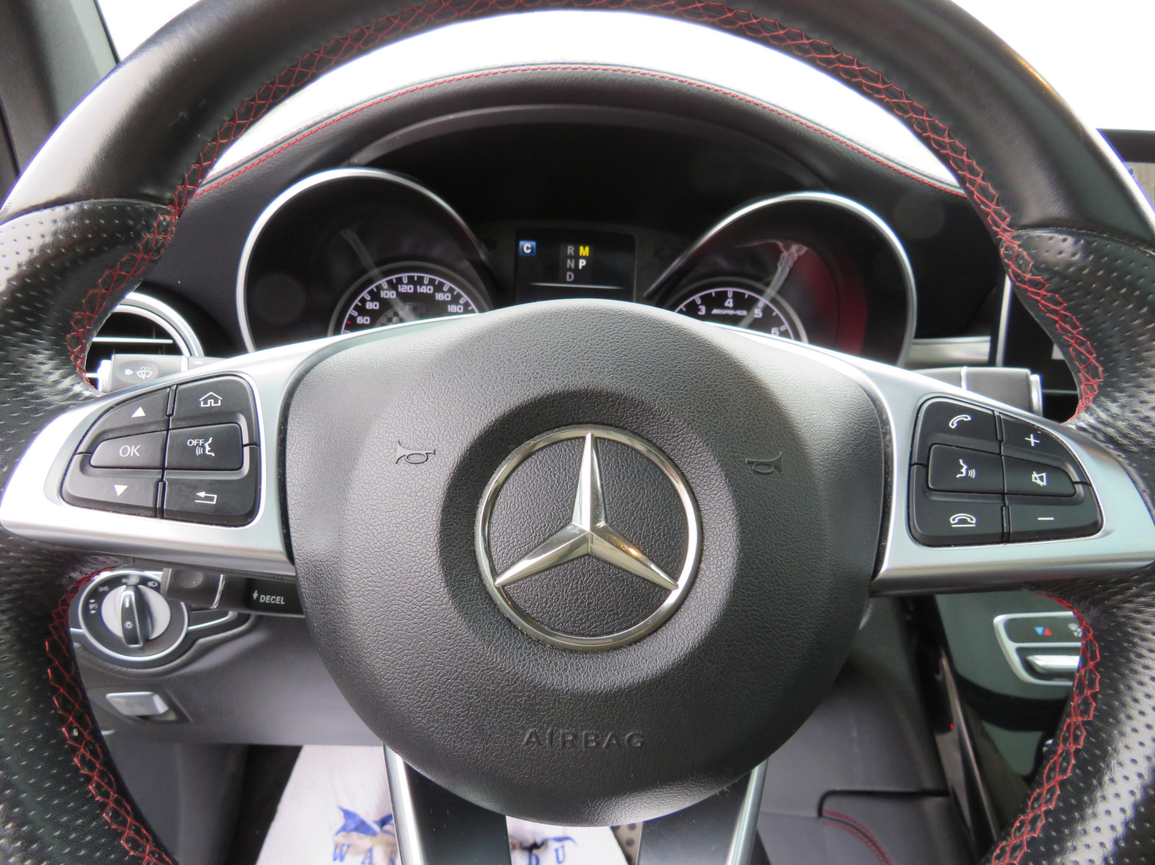 /laautomotive/2017-Mercedes-Benz-GLC-class-5836026352751285.jpg