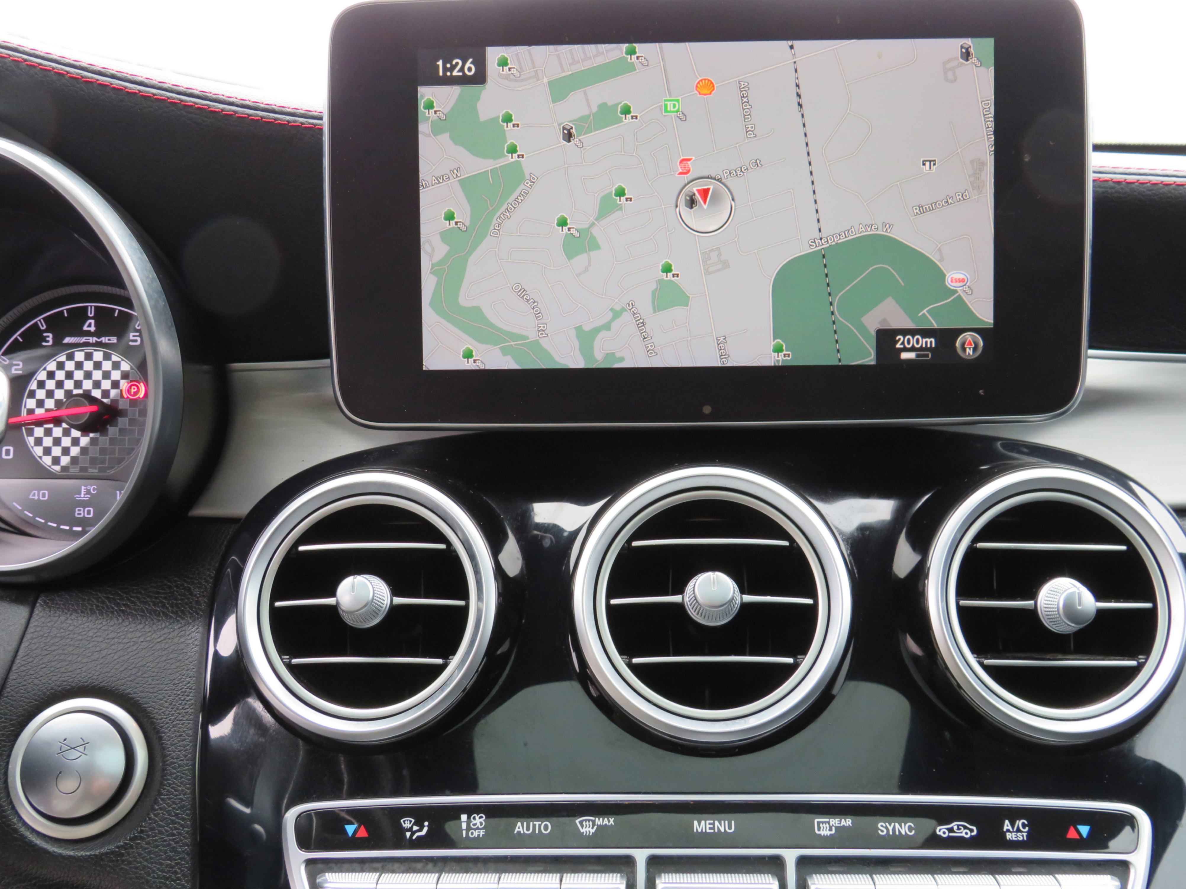 /laautomotive/2017-Mercedes-Benz-GLC-class-6275635075364157.jpg