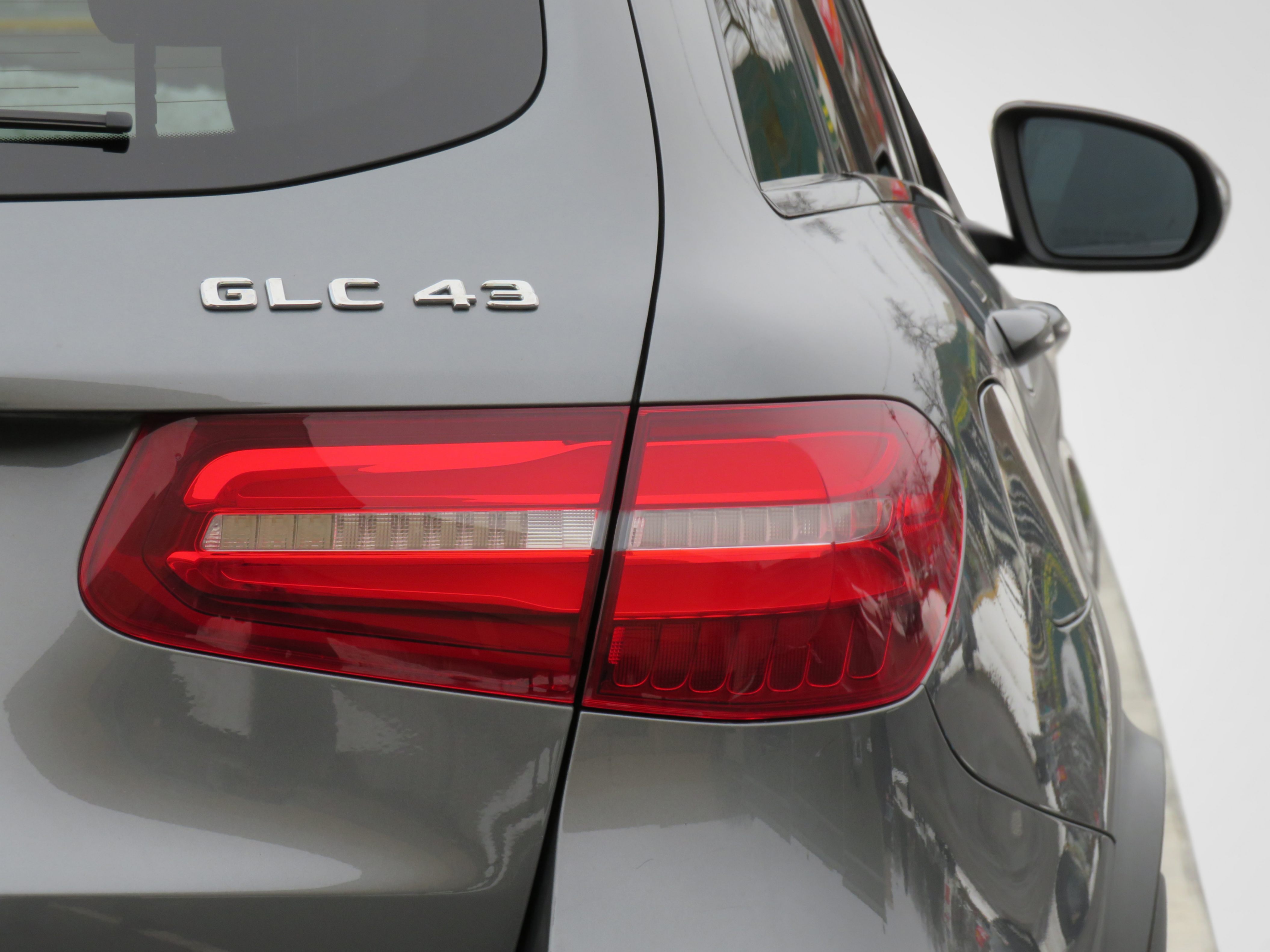 /laautomotive/2017-Mercedes-Benz-GLC-class-8926476609641296.jpg