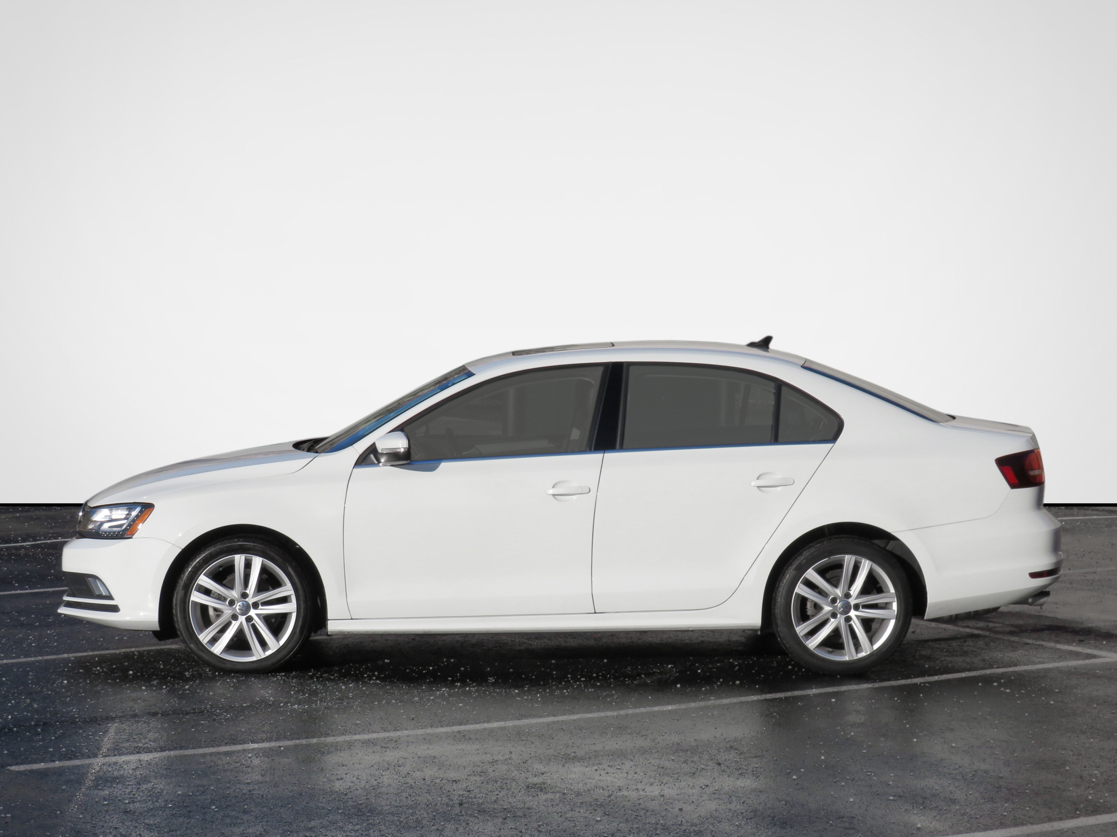 /laautomotive/2017-Volkswagen-Jetta-20973957615840755.jpg