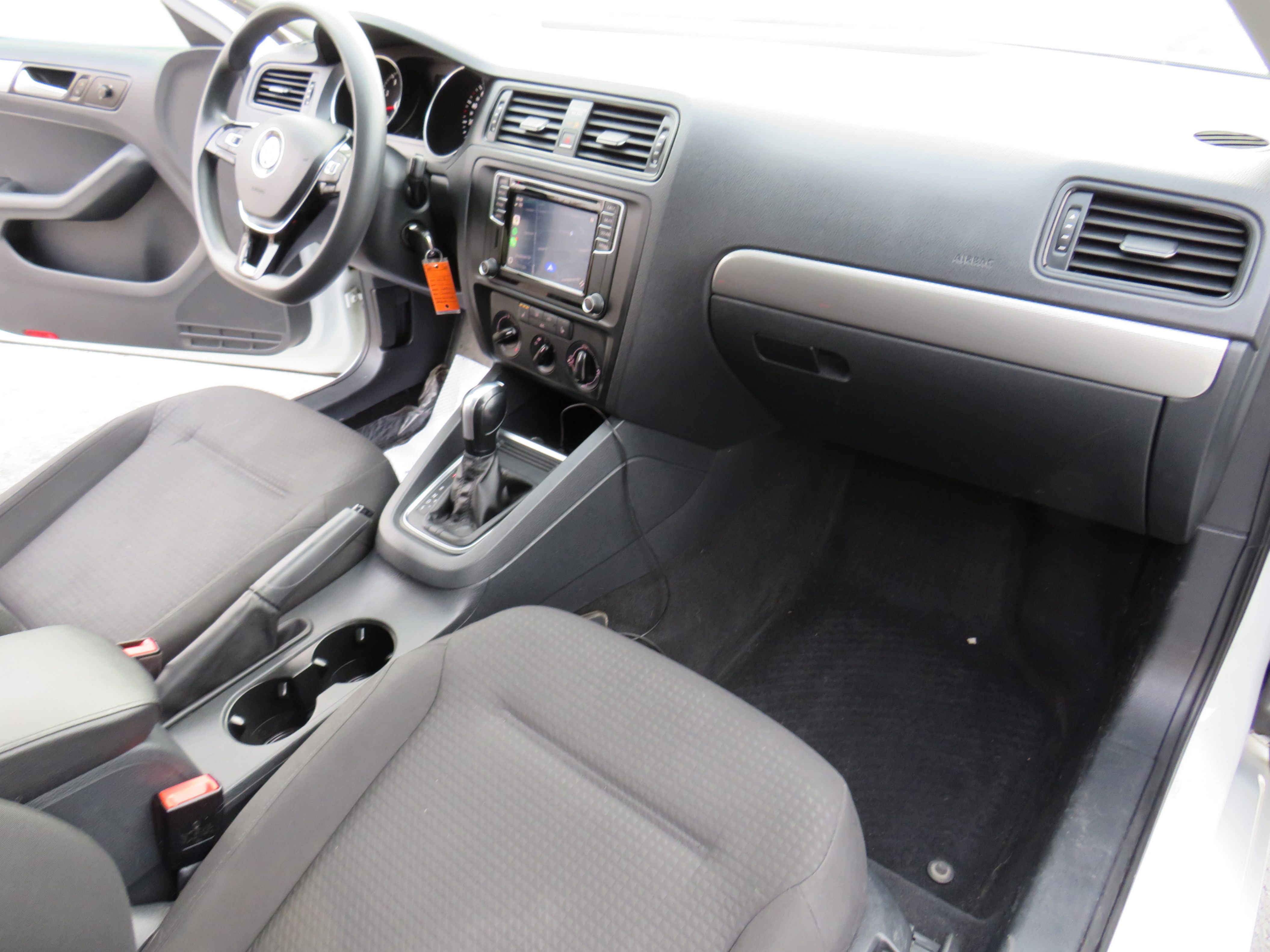 /laautomotive/2017-Volkswagen-Jetta-3756356265112477.jpg