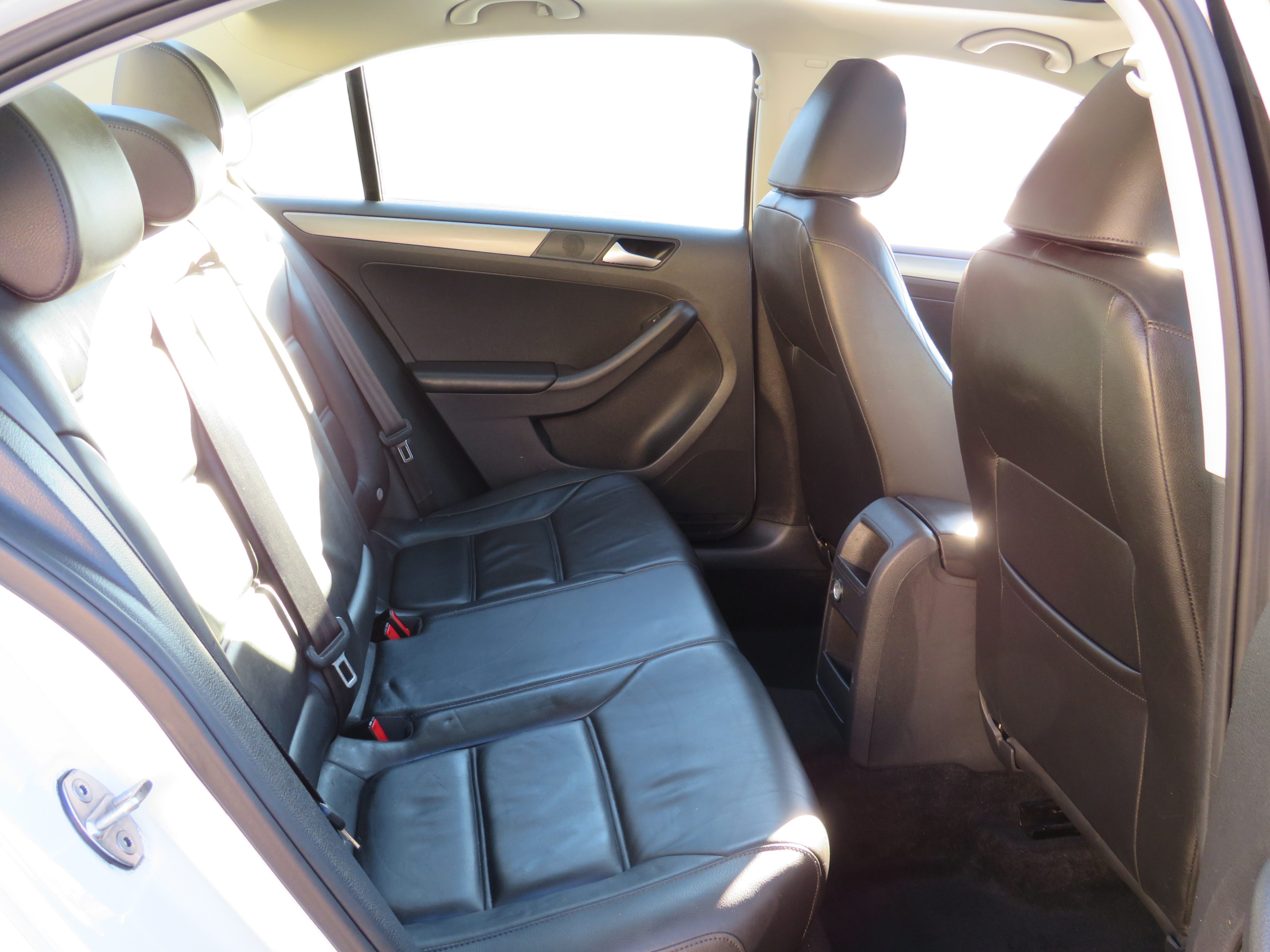 /laautomotive/2017-Volkswagen-Jetta-6370601102913813.jpg