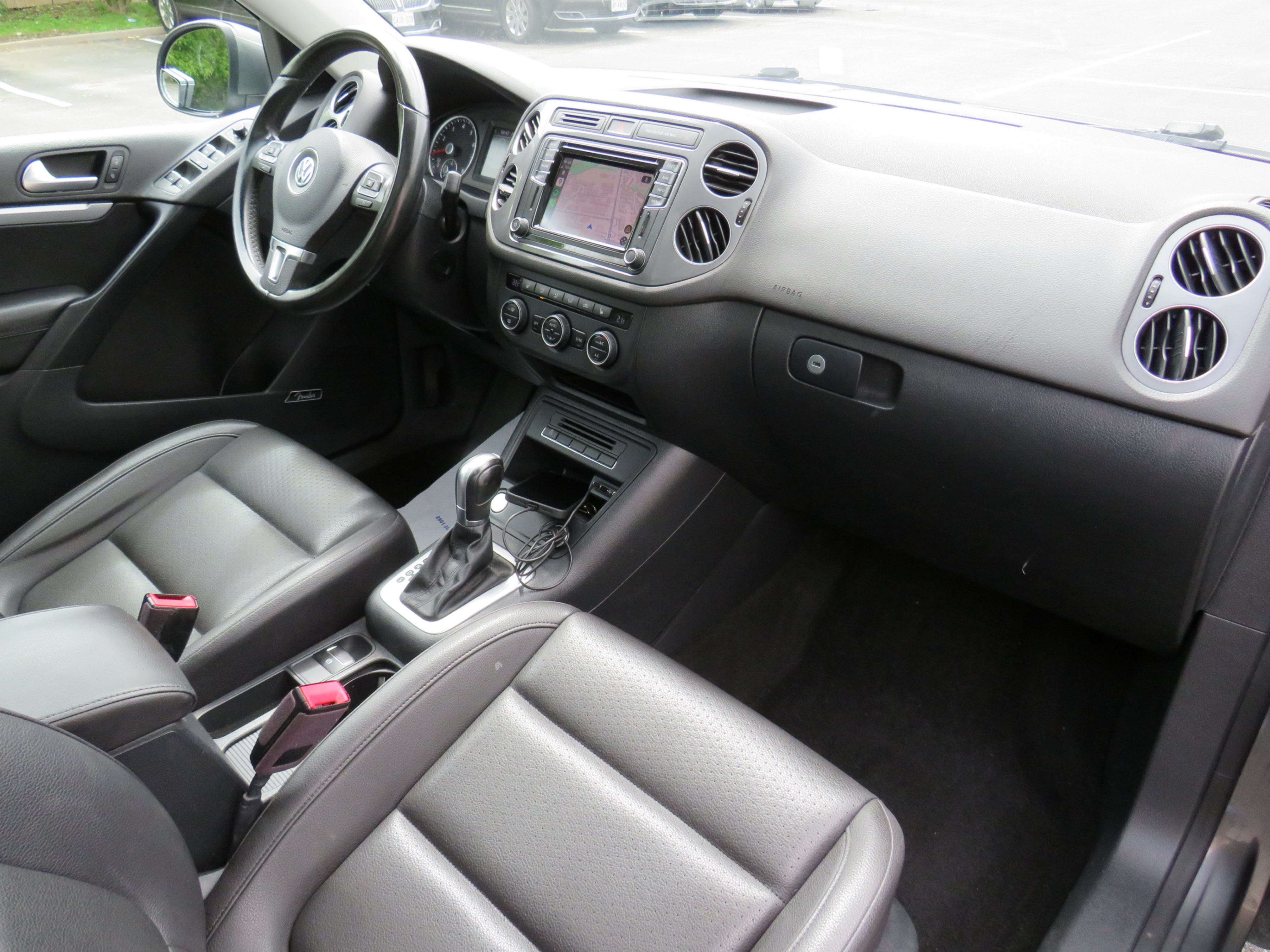 /laautomotive/2017-Volkswagen-Tiguan-31403055672947744.jpg