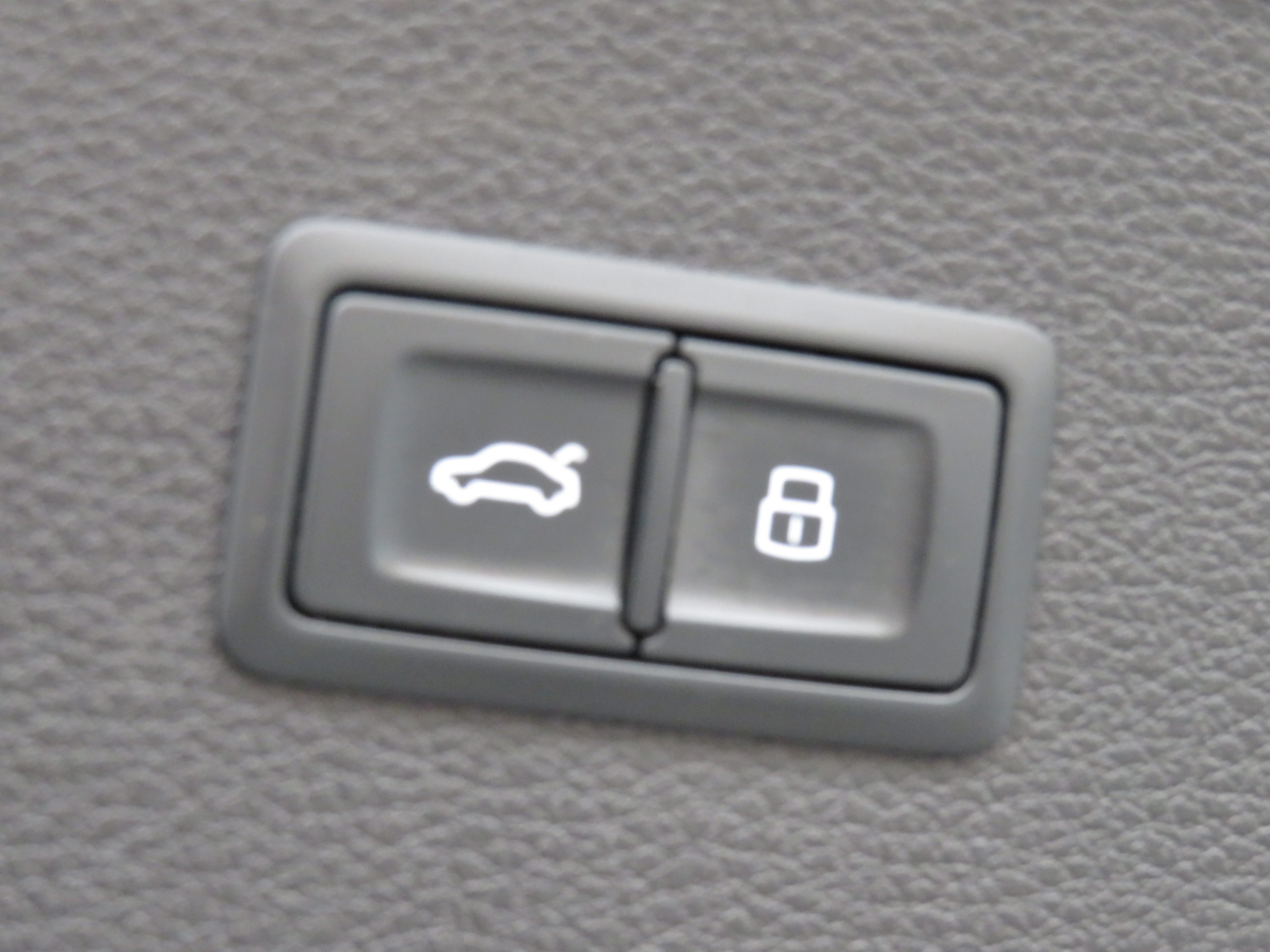 /laautomotive/2018-Audi-Q5-07570926515262566.jpg