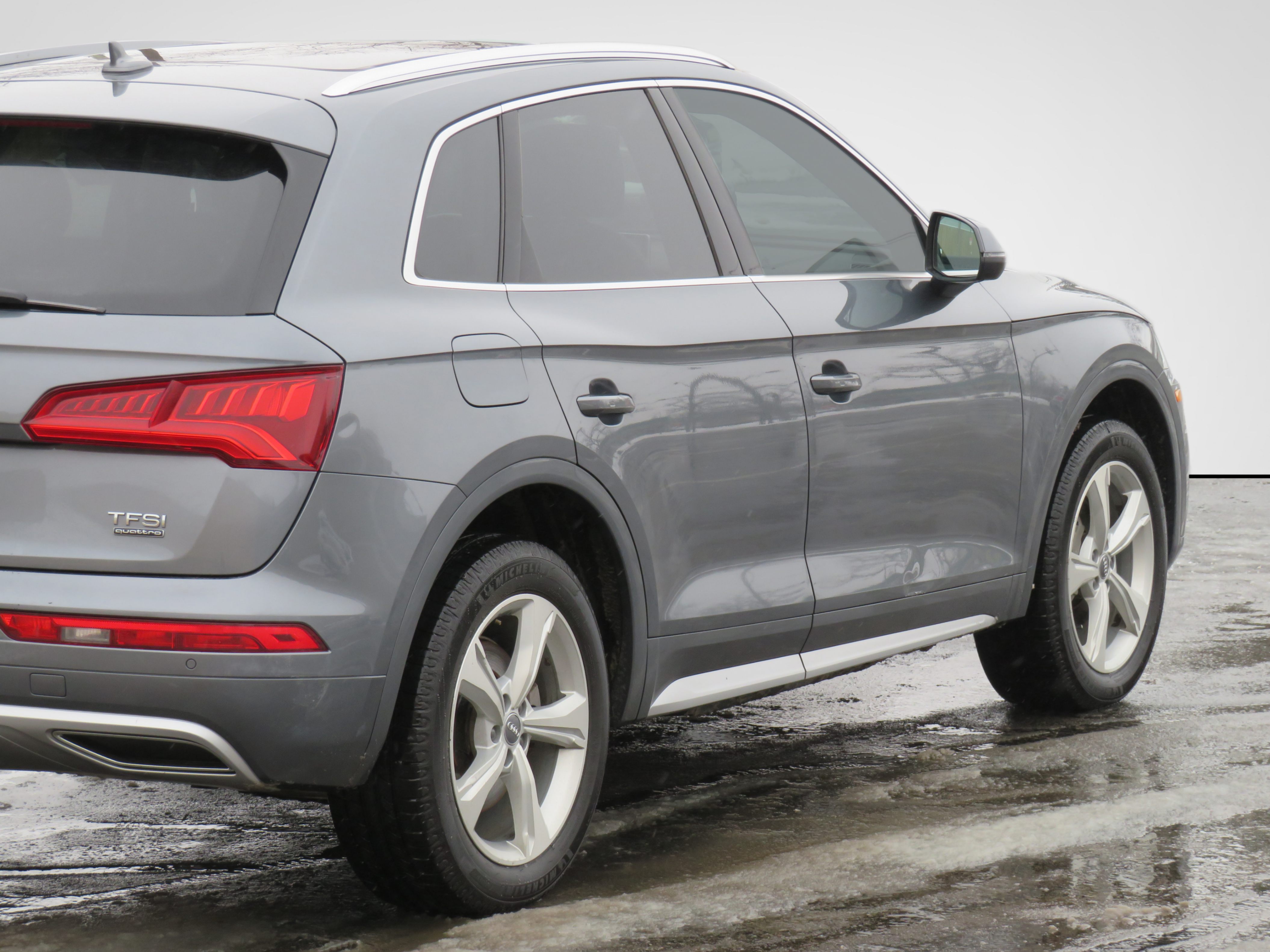 /laautomotive/2018-Audi-Q5-08957992849537222.jpg