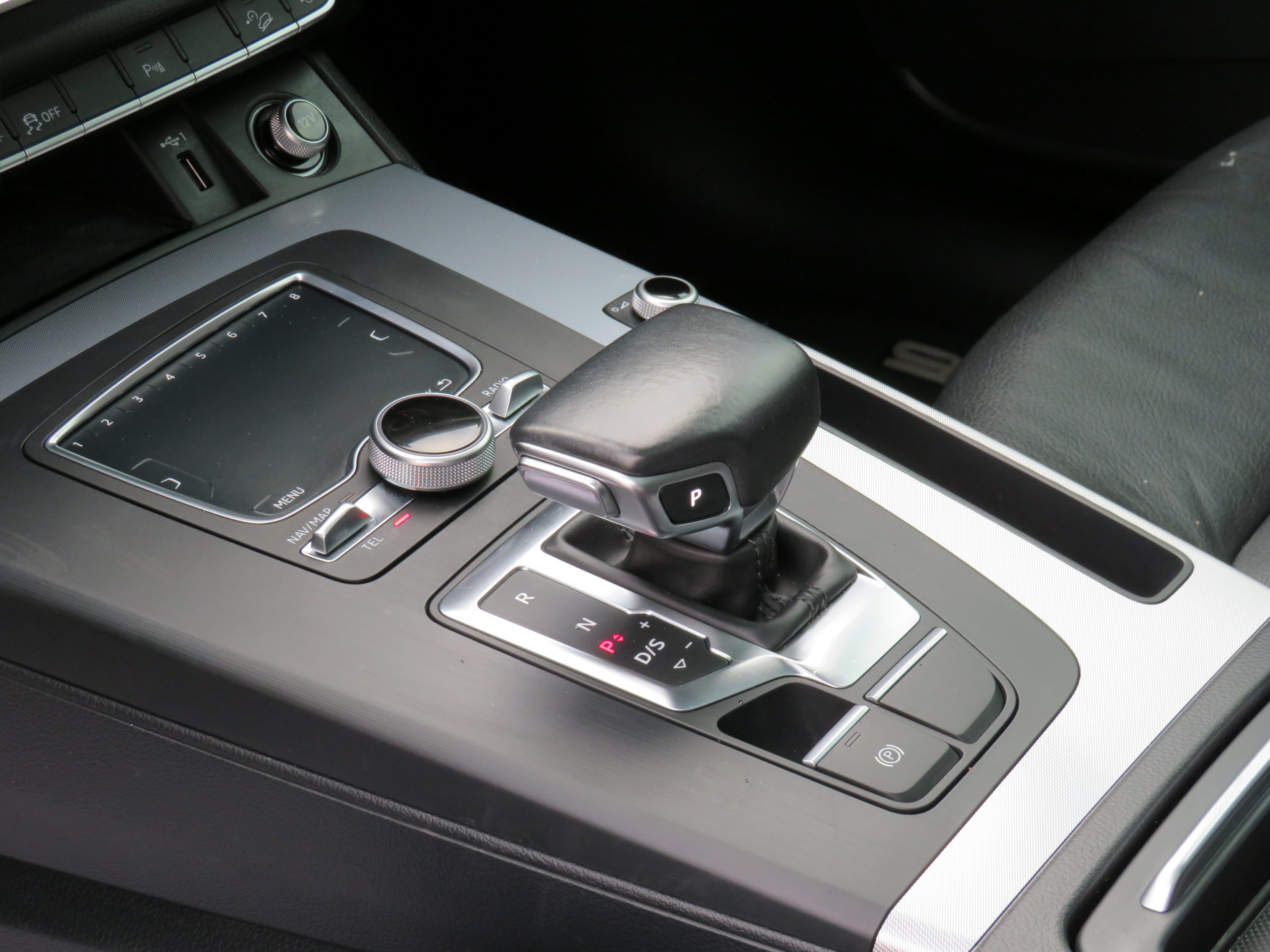 /laautomotive/2018-Audi-Q5-18961180579180947.jpg