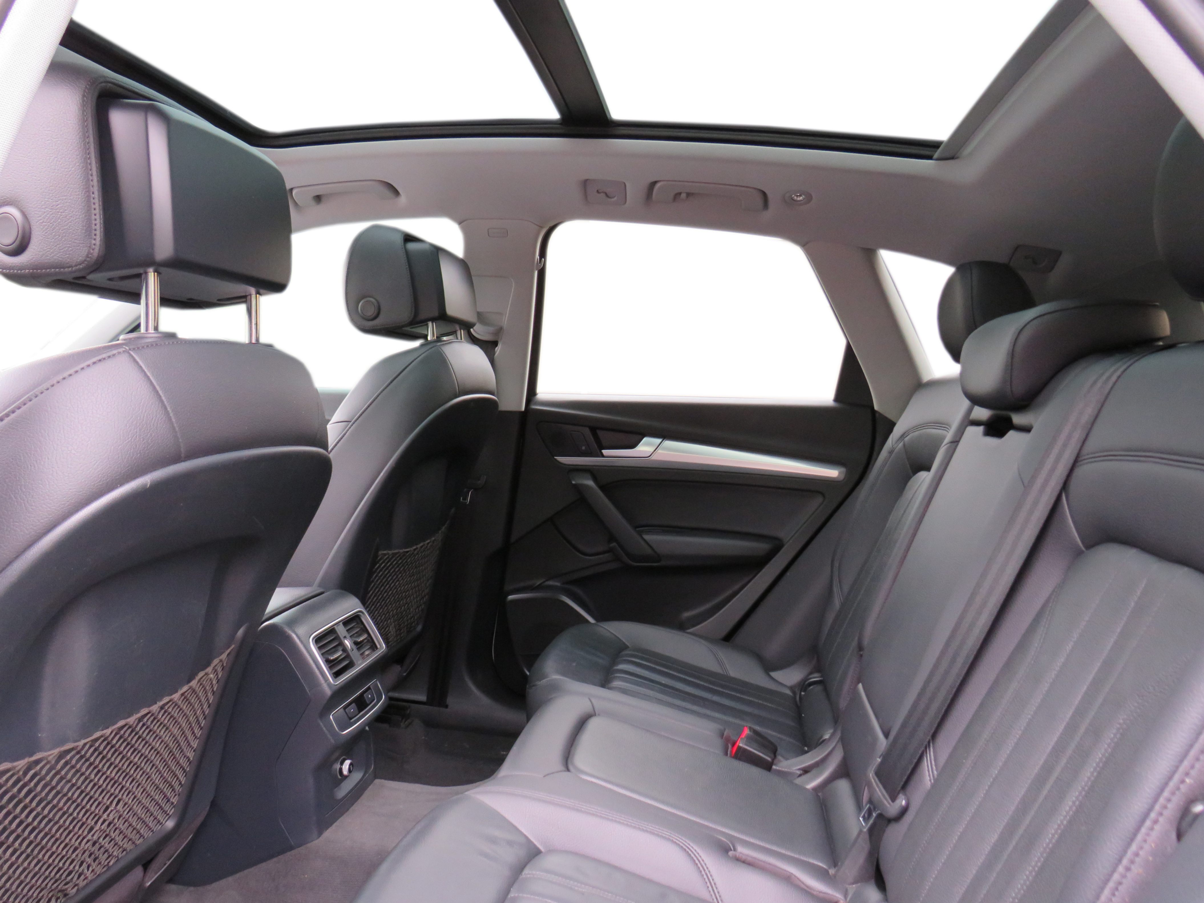 /laautomotive/2018-Audi-Q5-29713278526039977.jpg