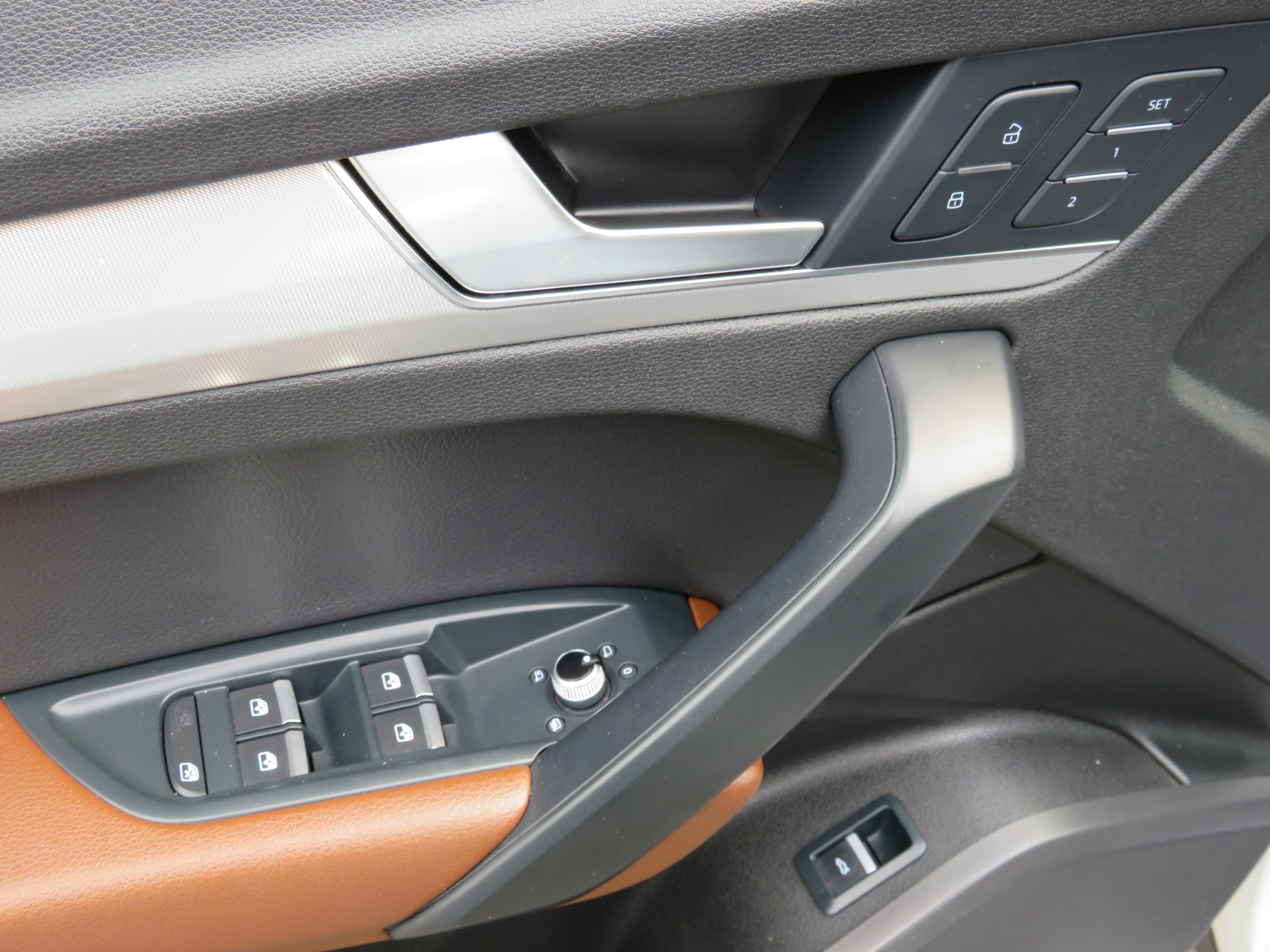 /laautomotive/2018-Audi-Q5-30756043370854647.jpg