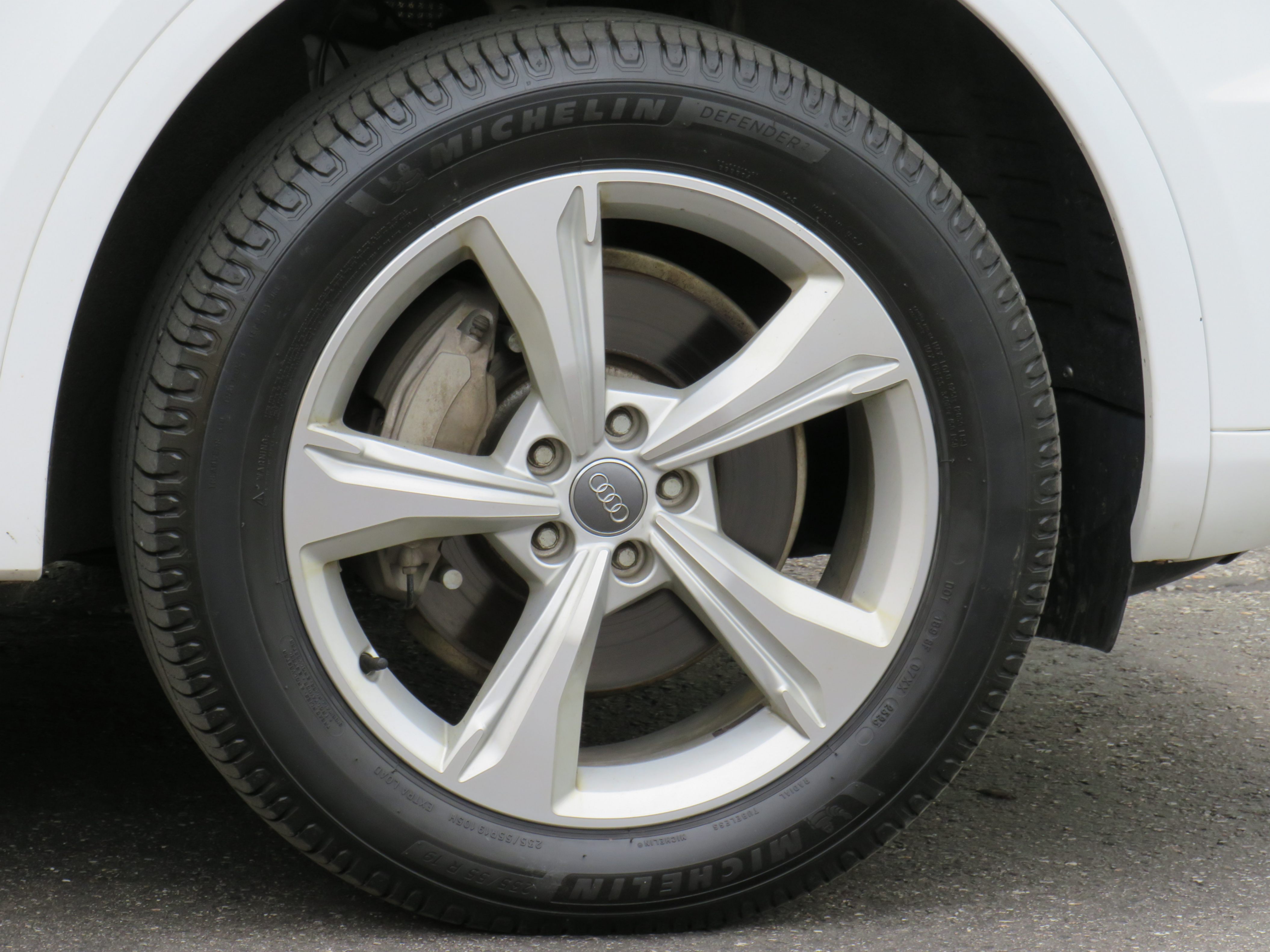 /laautomotive/2018-Audi-Q5-46004599595076057.jpg