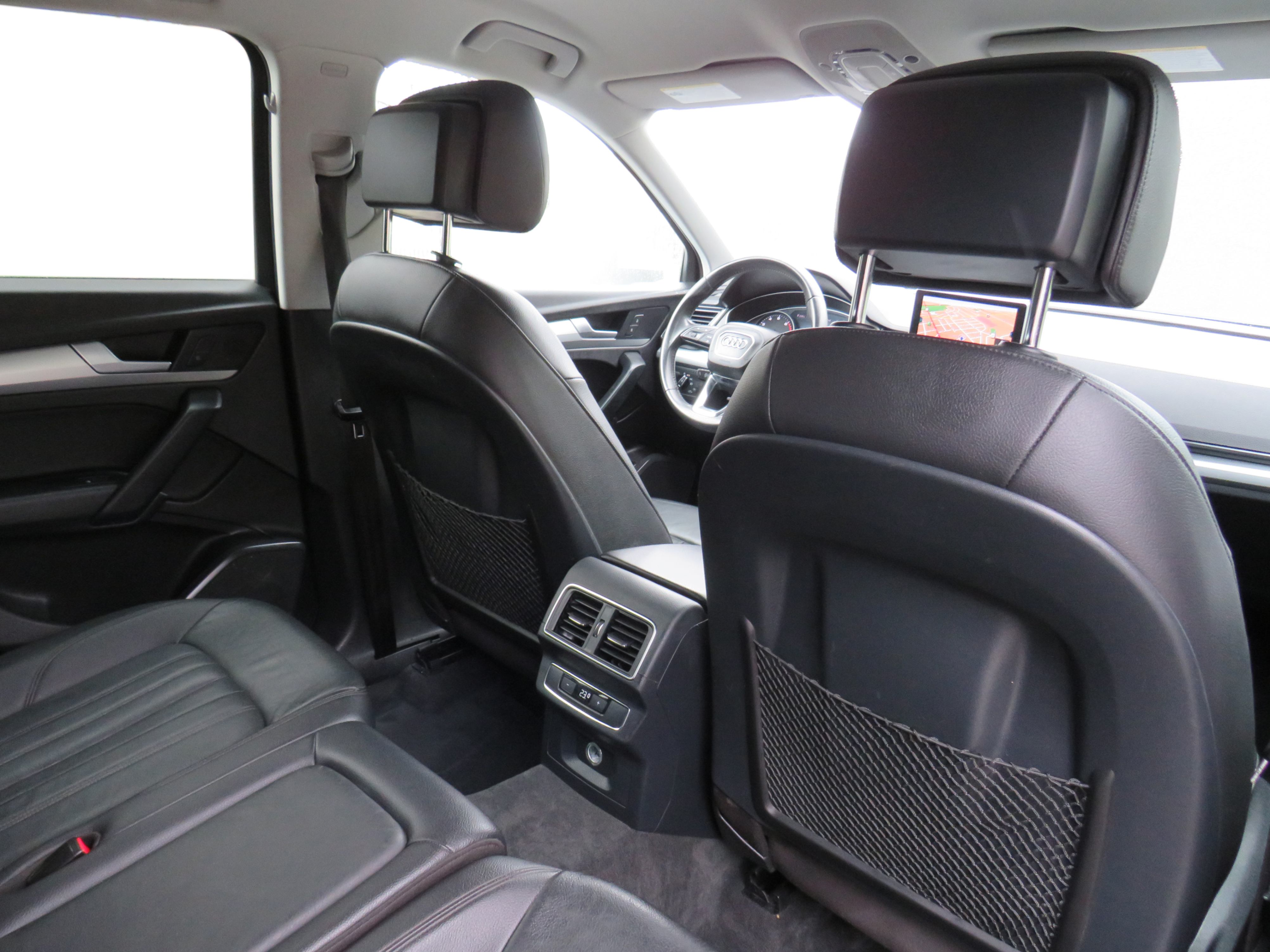 /laautomotive/2018-Audi-Q5-532300144137086.jpg