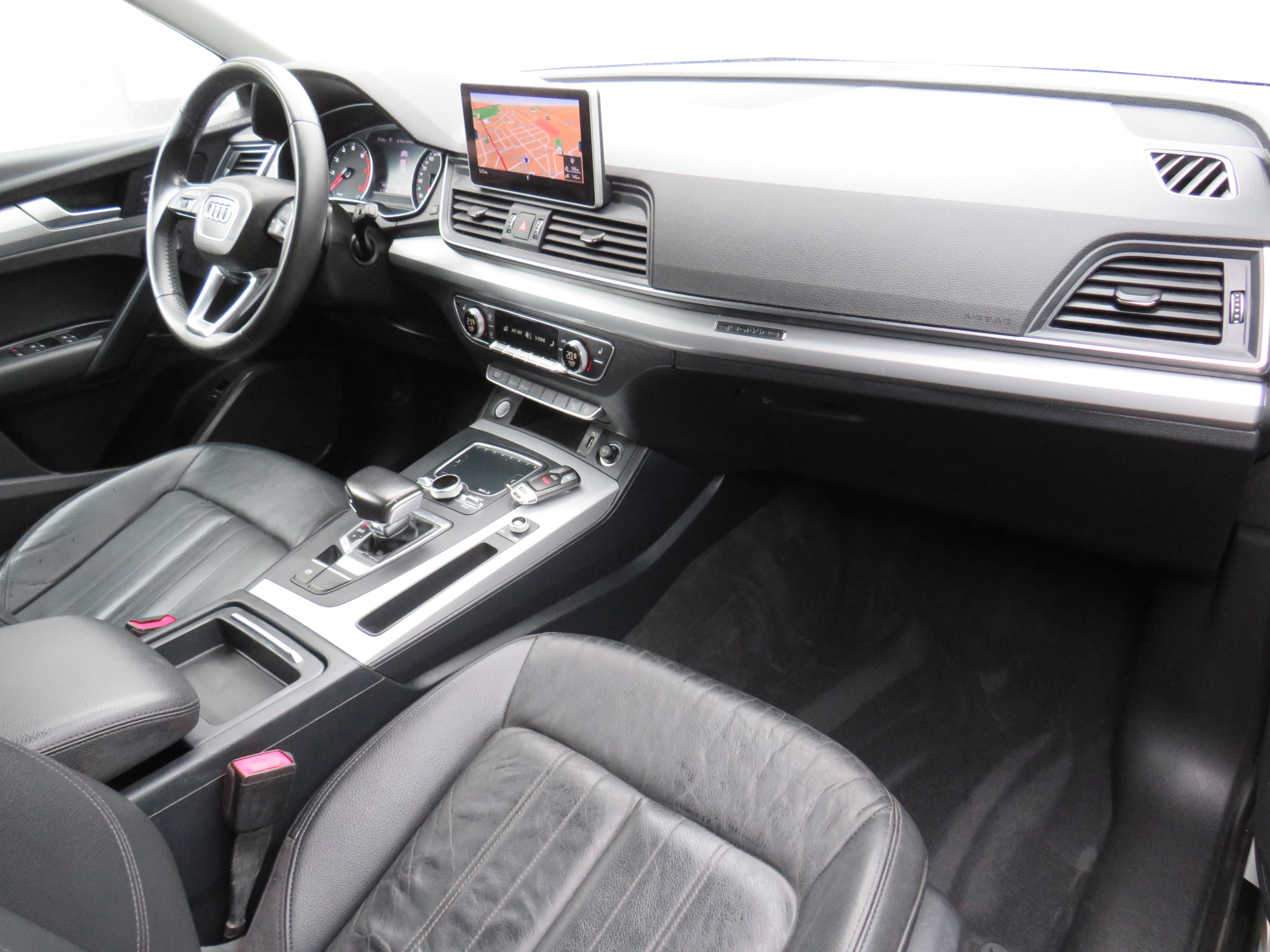 /laautomotive/2018-Audi-Q5-7140474647304171.jpg