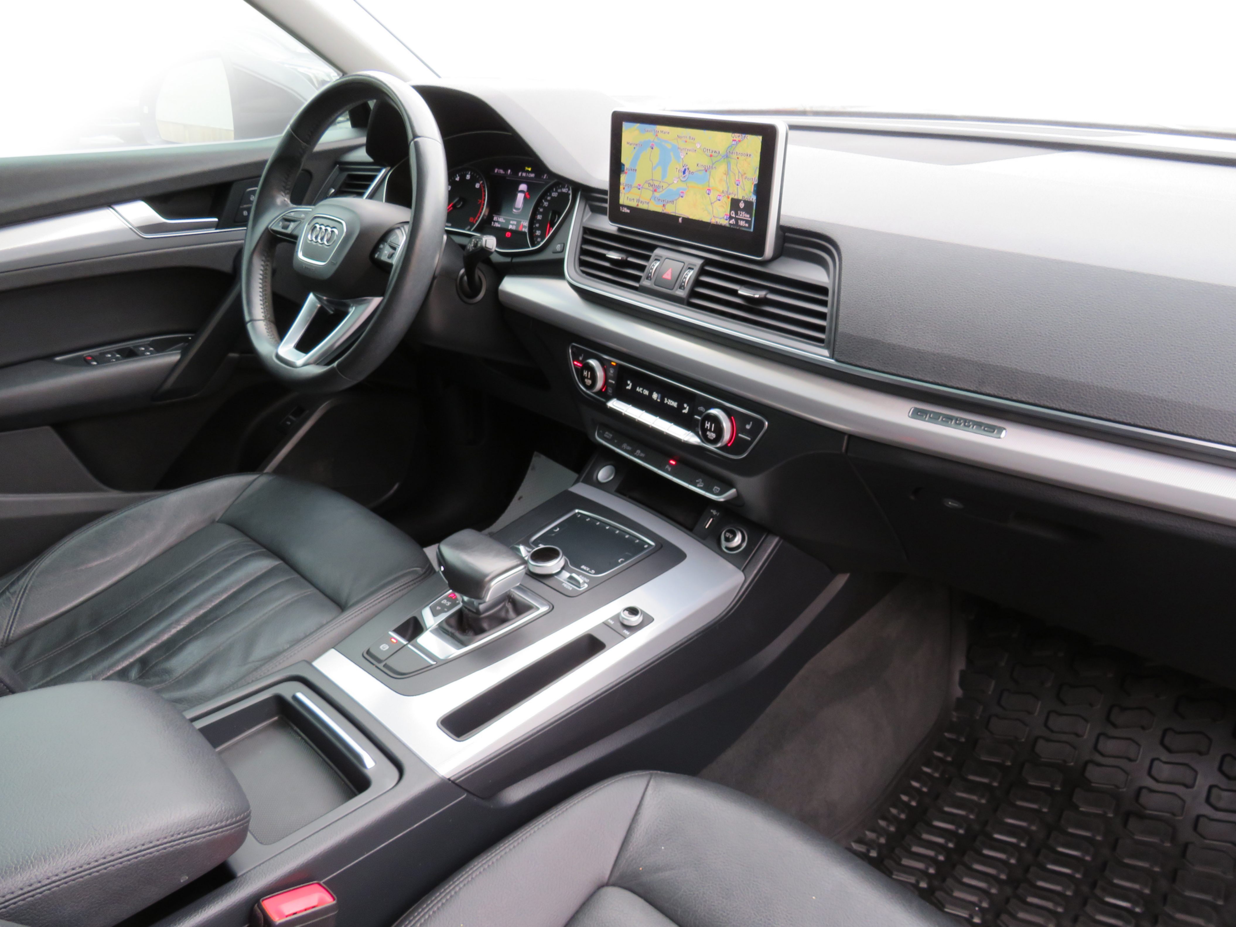 /laautomotive/2018-Audi-Q5-7320799136829923.jpg