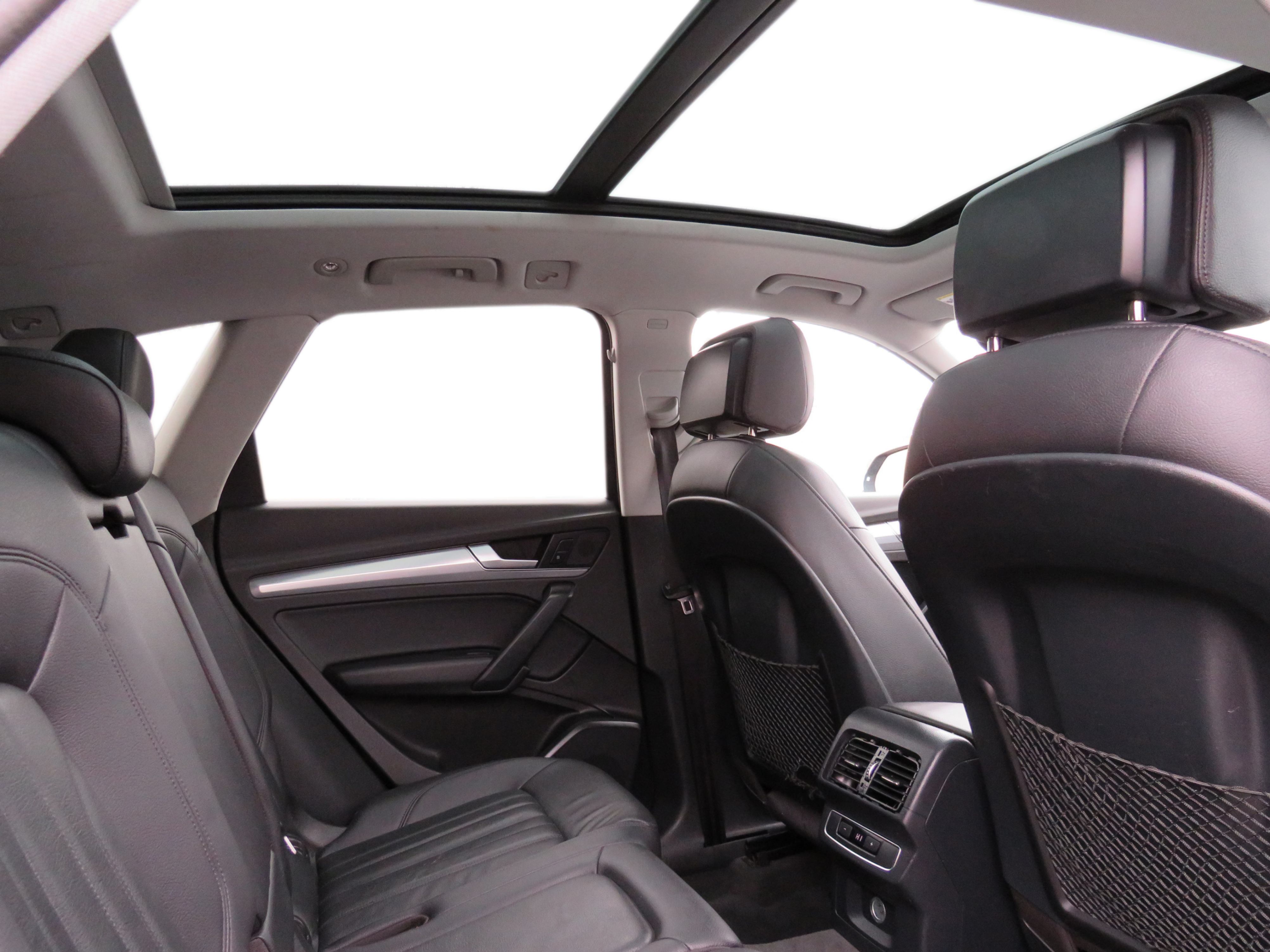 /laautomotive/2018-Audi-Q5-9442563870365301.jpg