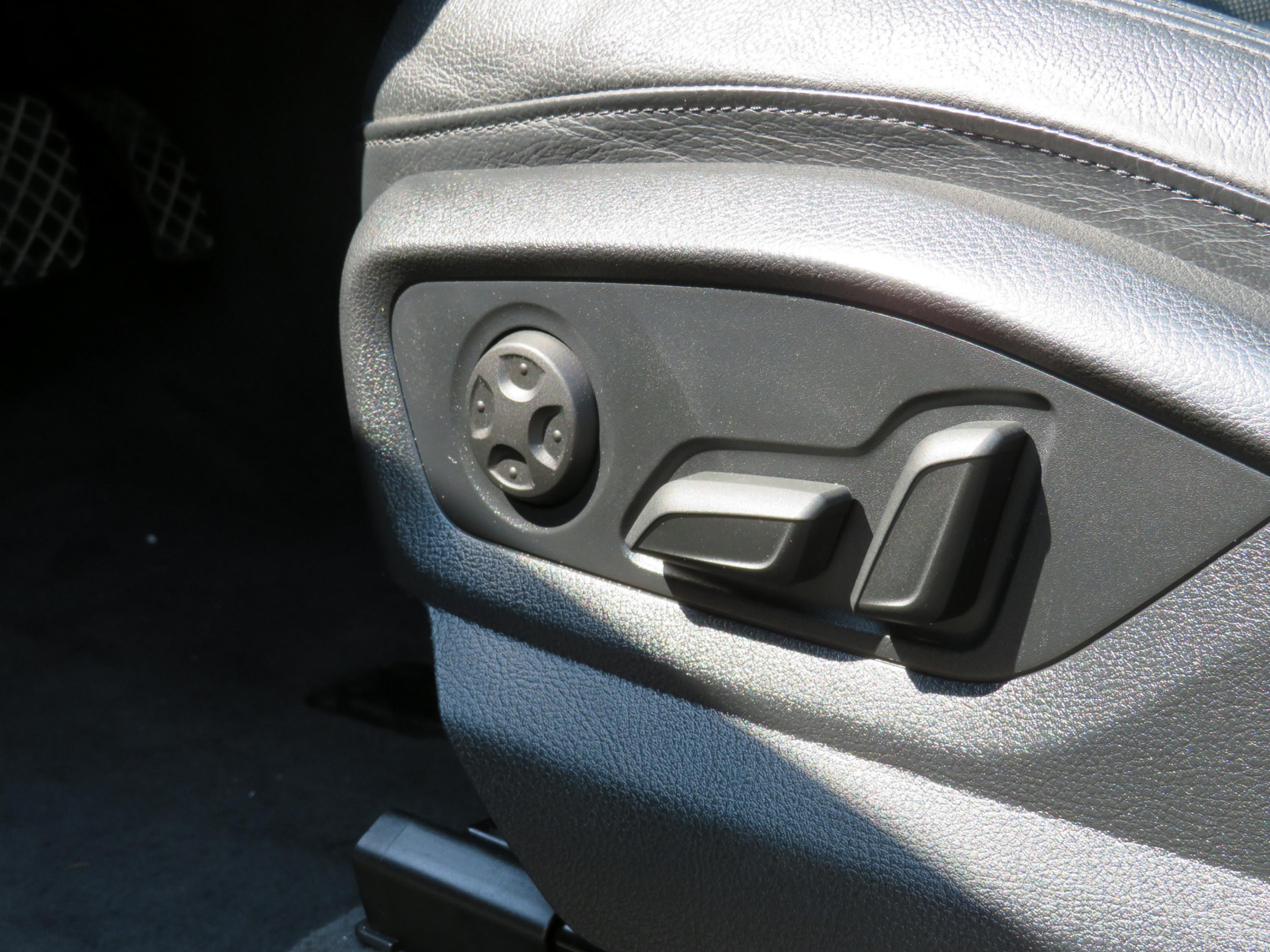 /laautomotive/2018-Audi-Q7-008148183537712406.jpg