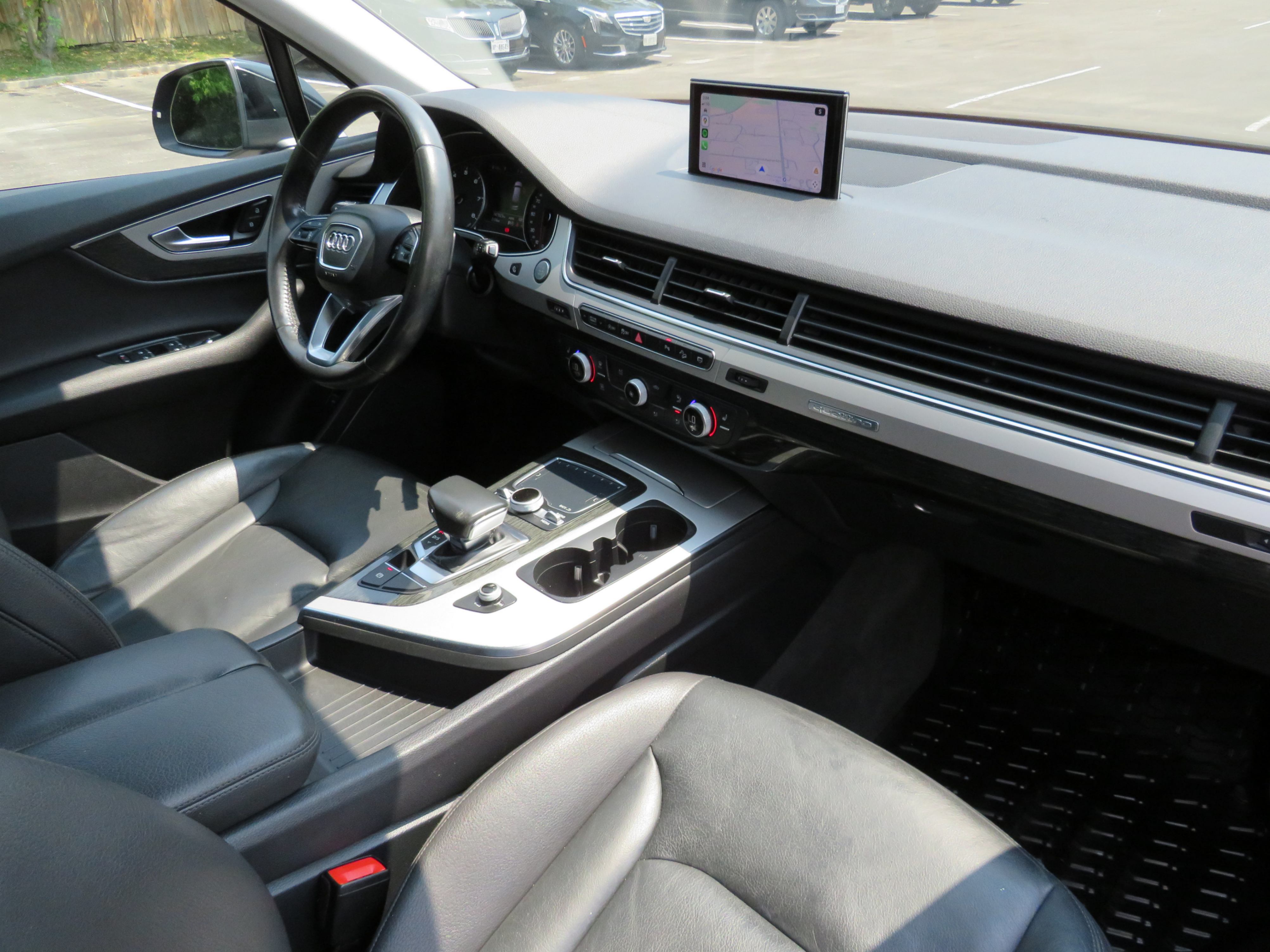 /laautomotive/2018-Audi-Q7-17474232631540887.jpg