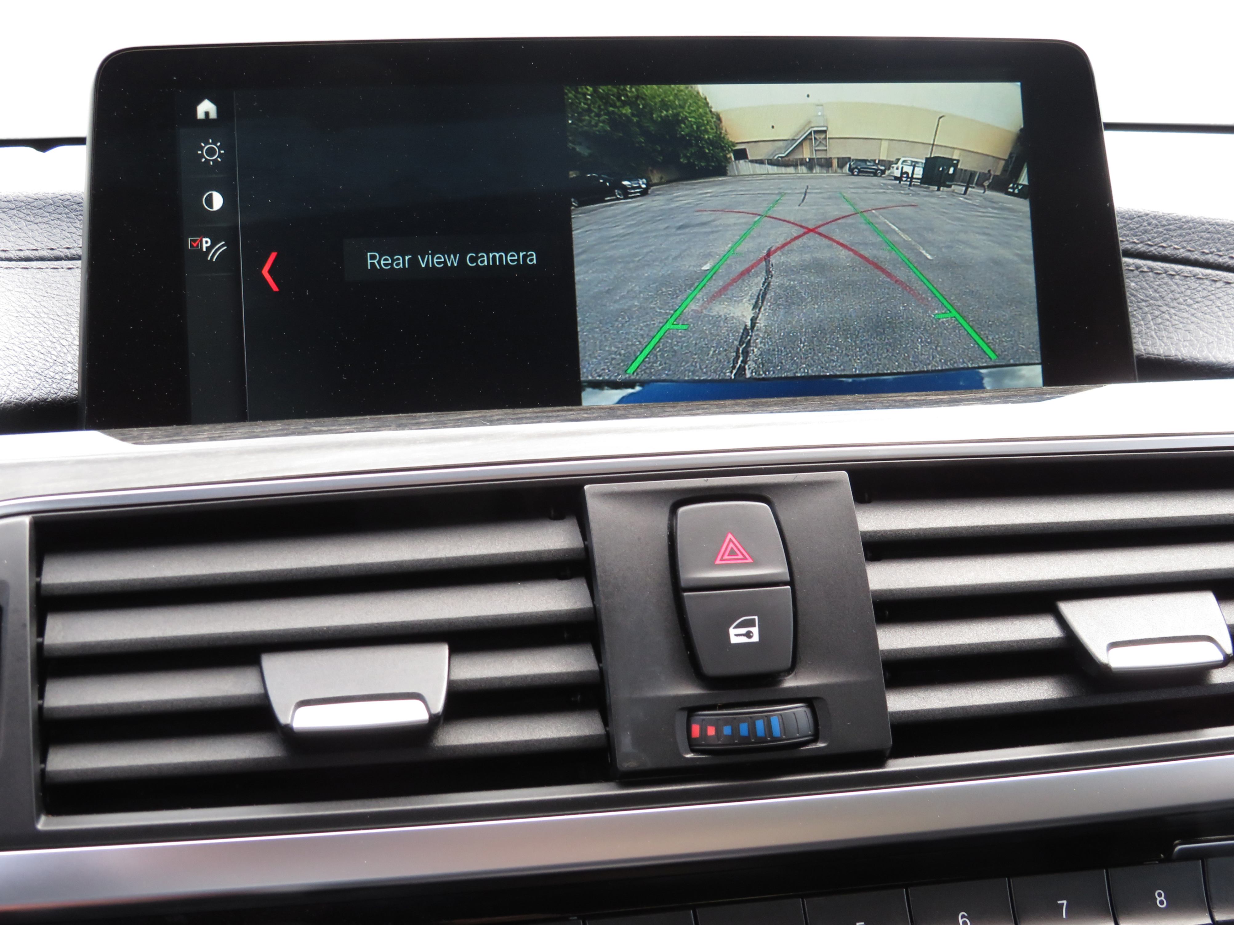 /laautomotive/2018-BMW-3-Series-1205341887551068.jpg