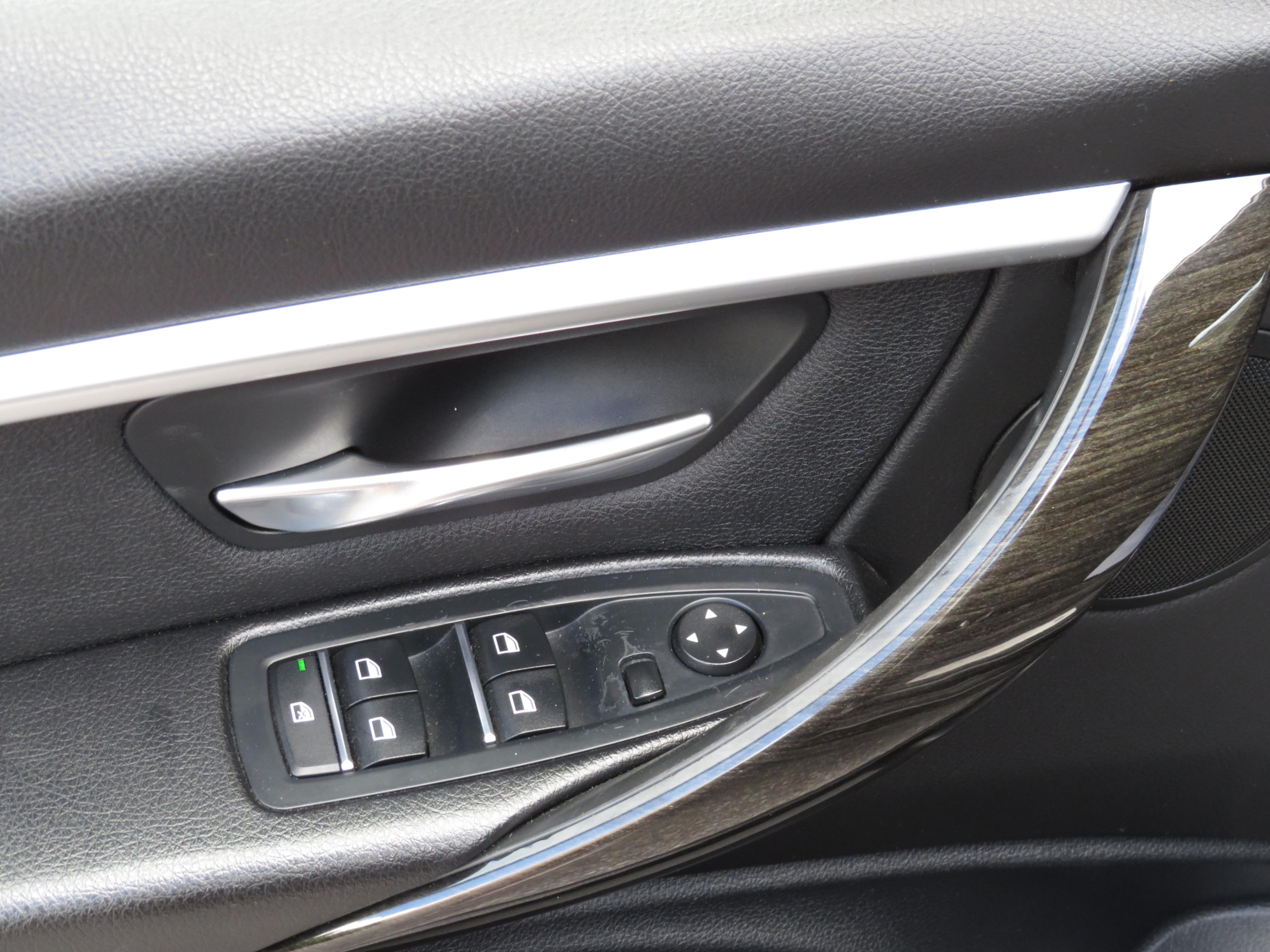 /laautomotive/2018-BMW-3-Series-25290226196440724.jpg