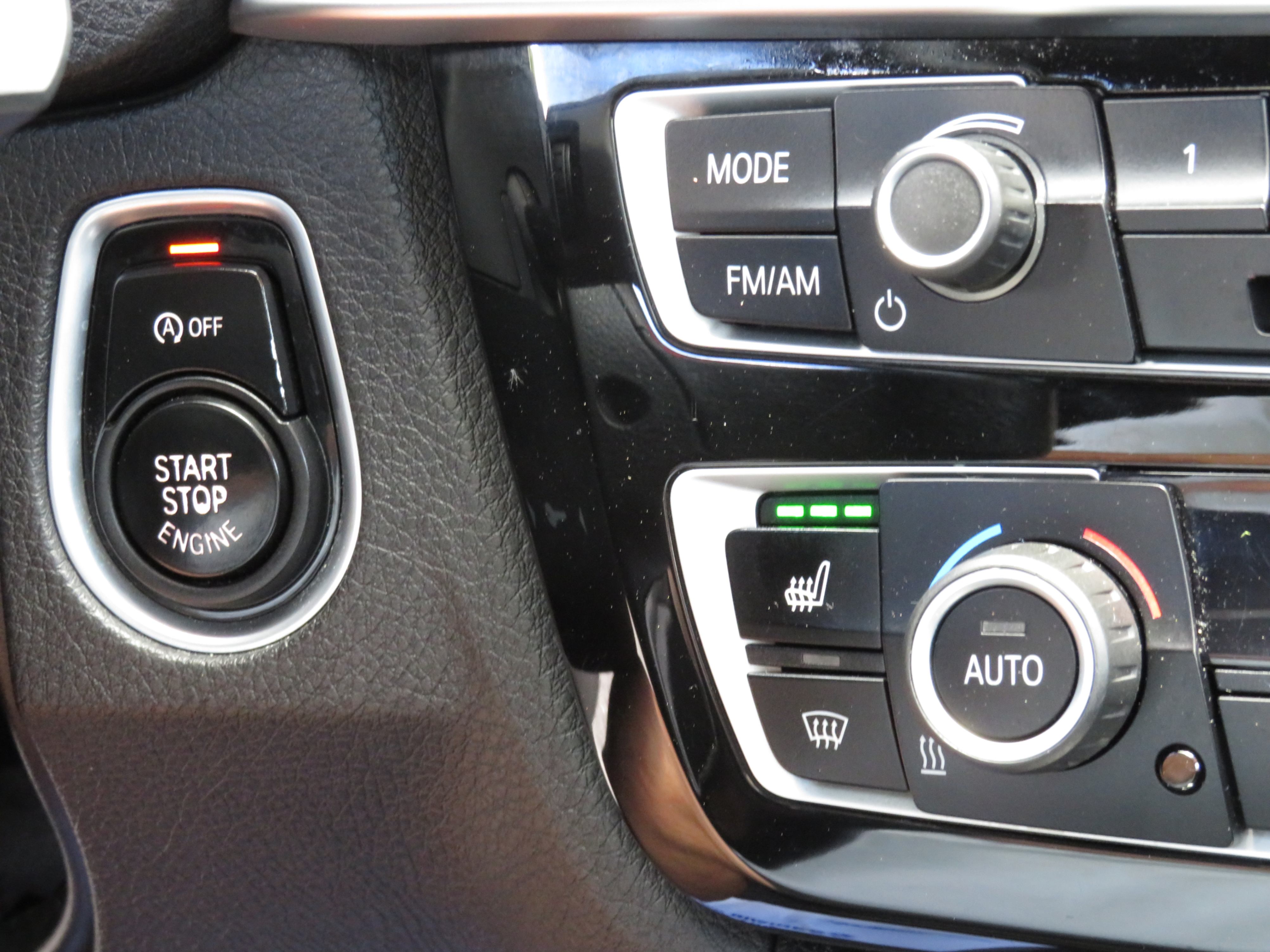 /laautomotive/2018-BMW-3-Series-8769622842667191.jpg