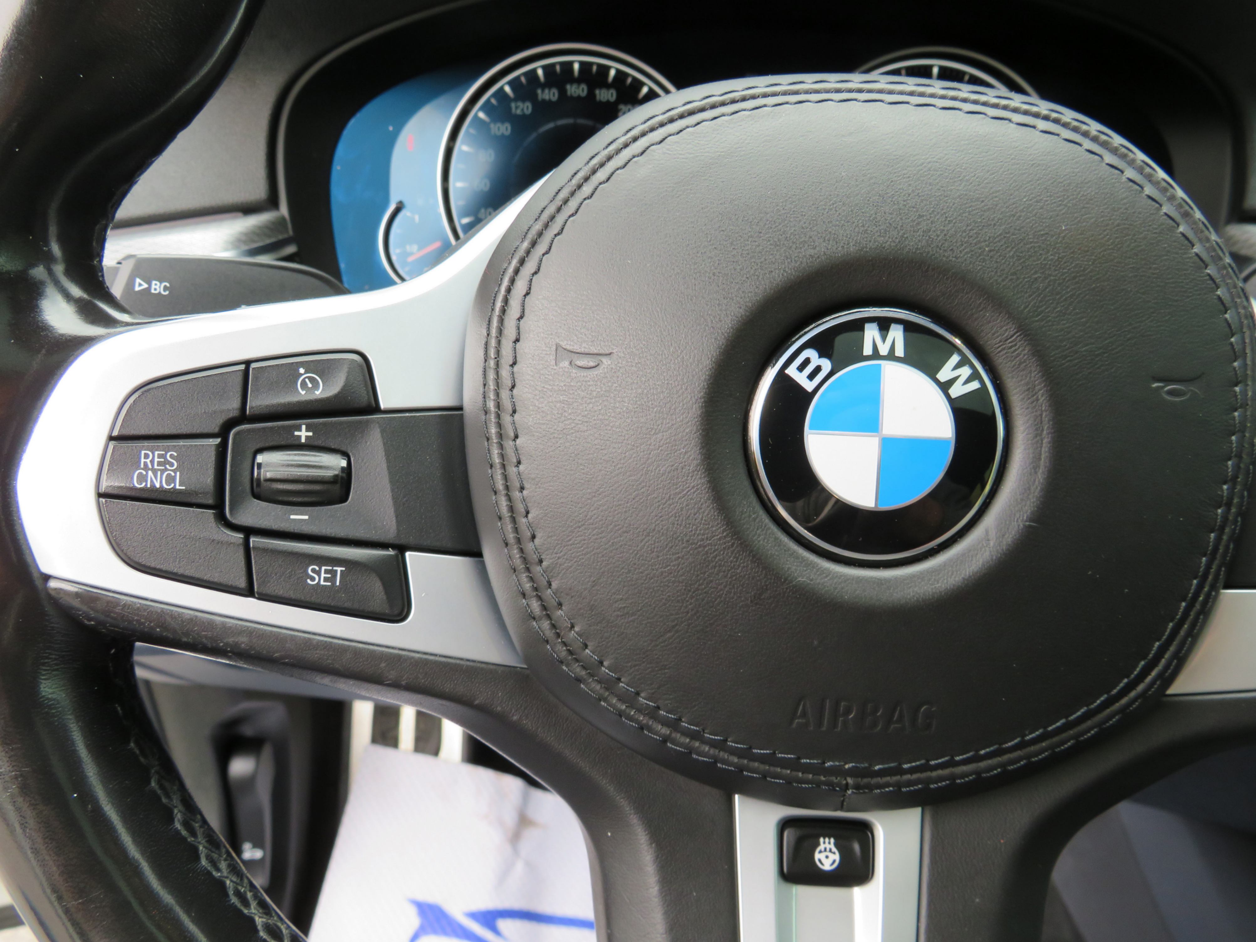 /laautomotive/2018-BMW-5-Series-4284435180891515.jpg
