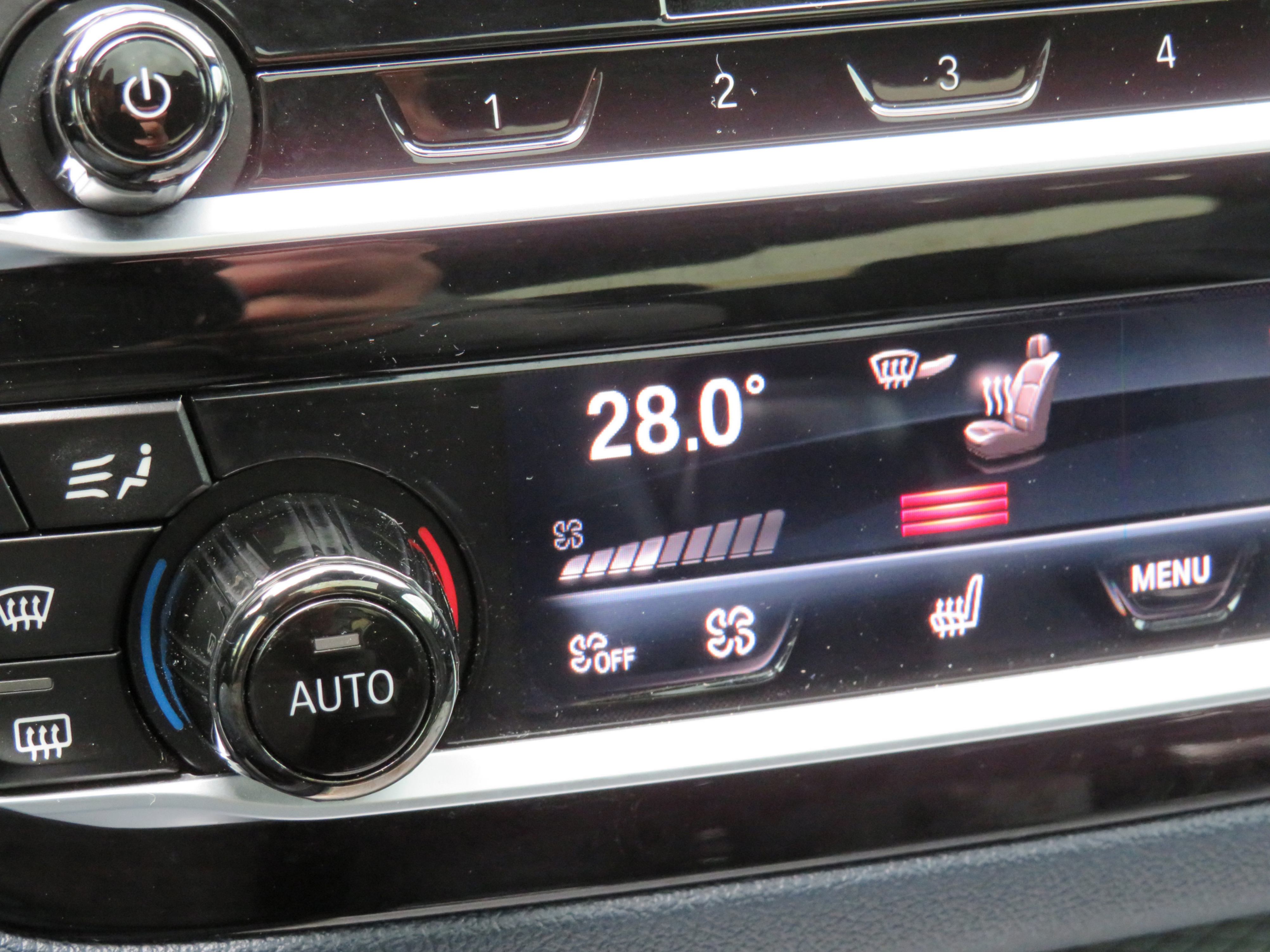 /laautomotive/2018-BMW-5-Series-5869607577185207.jpg