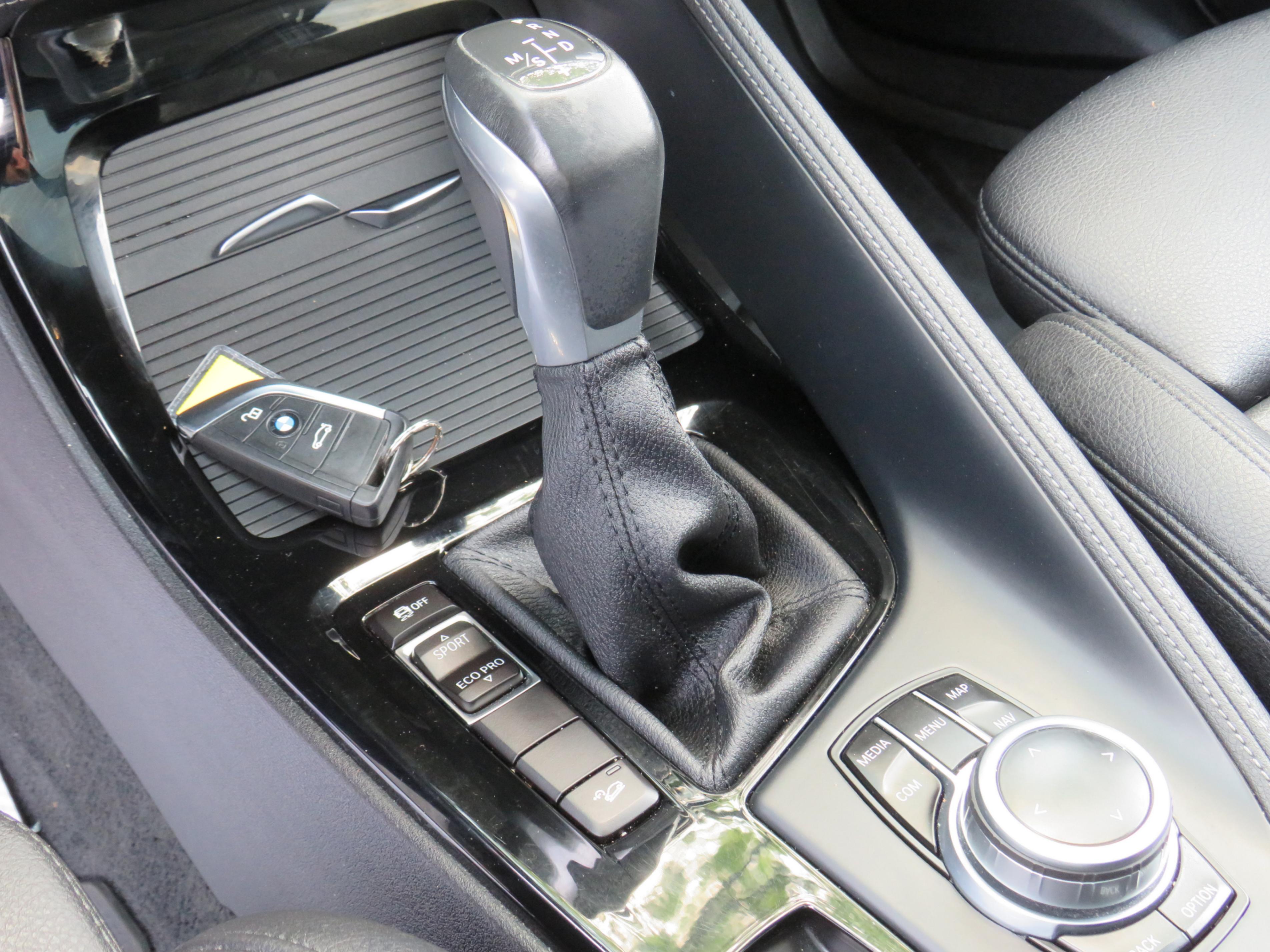 /laautomotive/2018-BMW-X1-09709048958028843.jpg