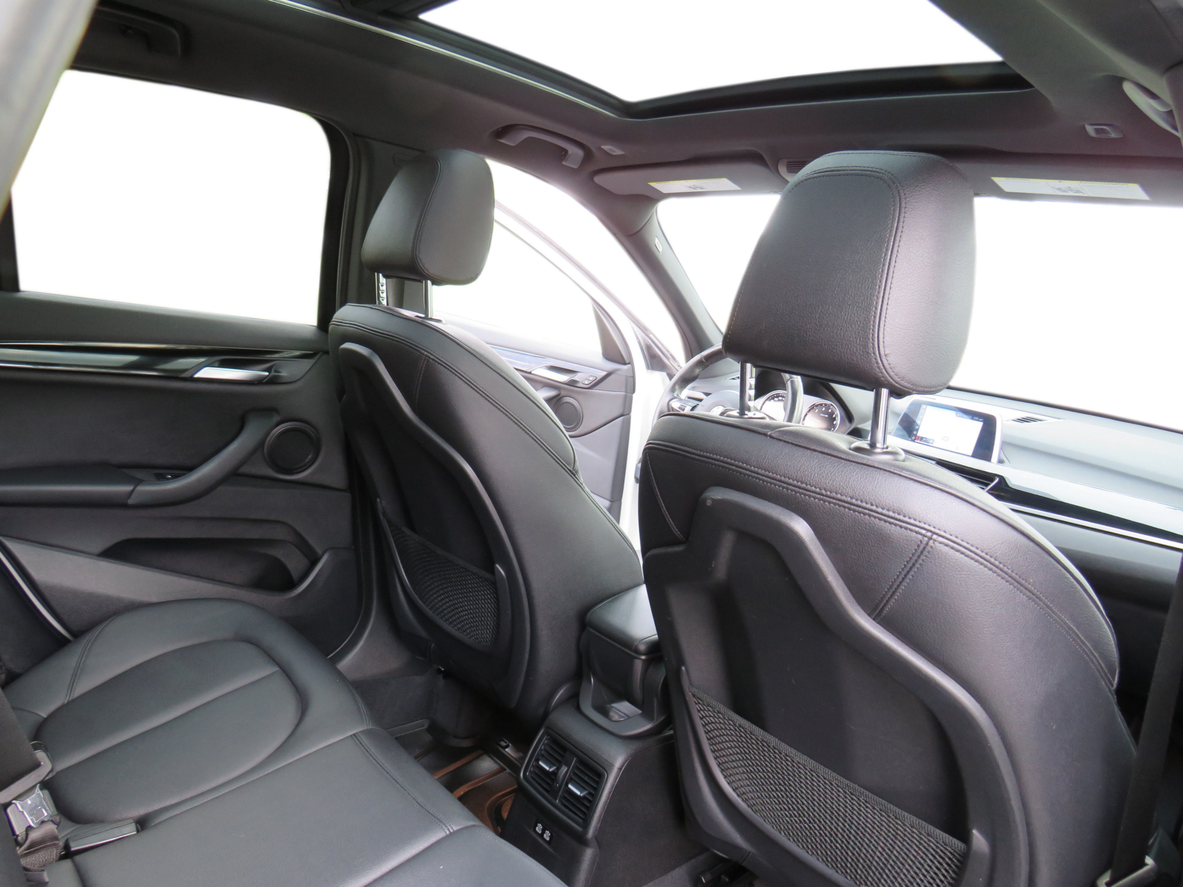 /laautomotive/2018-BMW-X1-31615105422229073.jpg