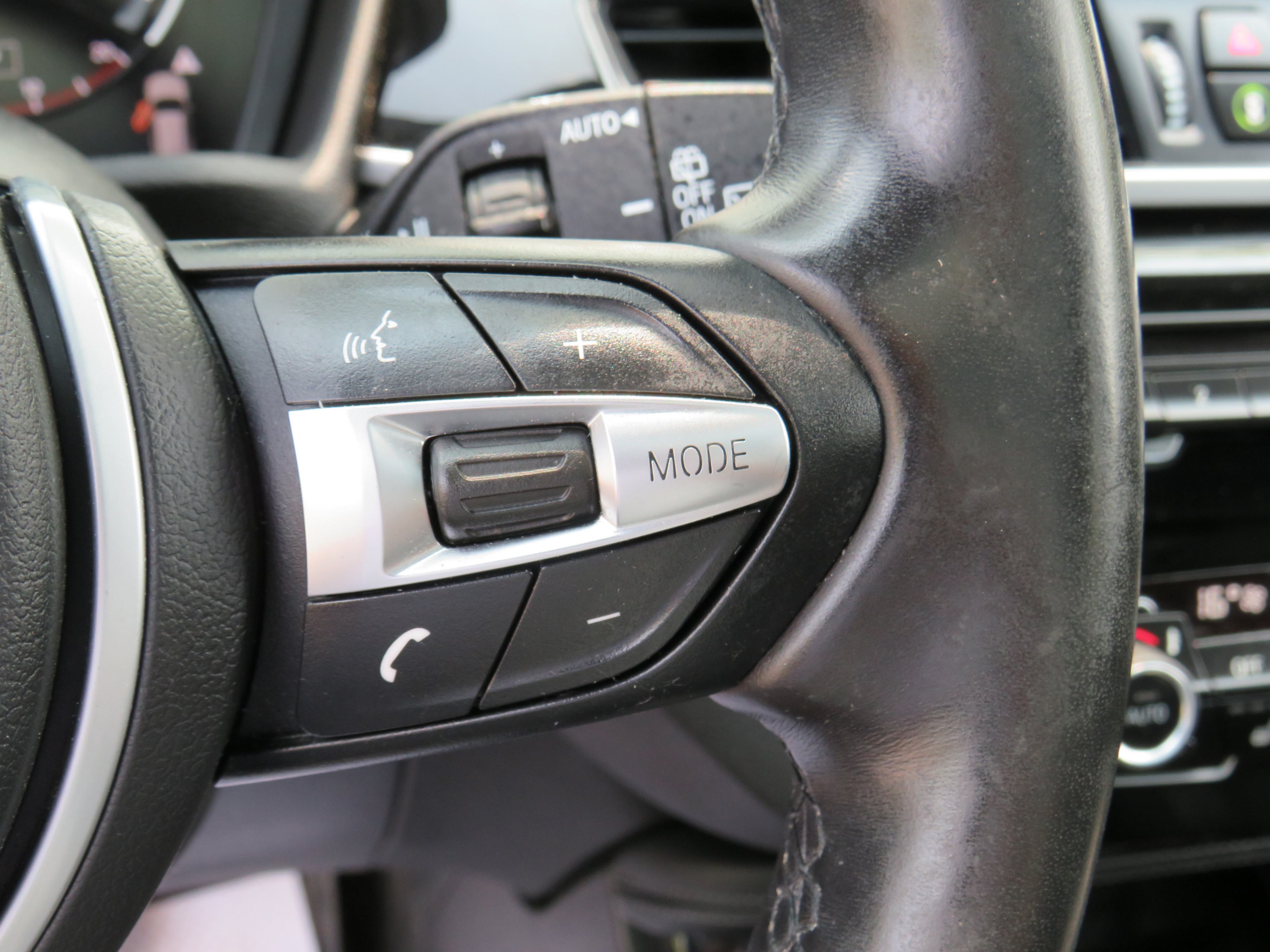 /laautomotive/2018-BMW-X1-3335031377364768.jpg