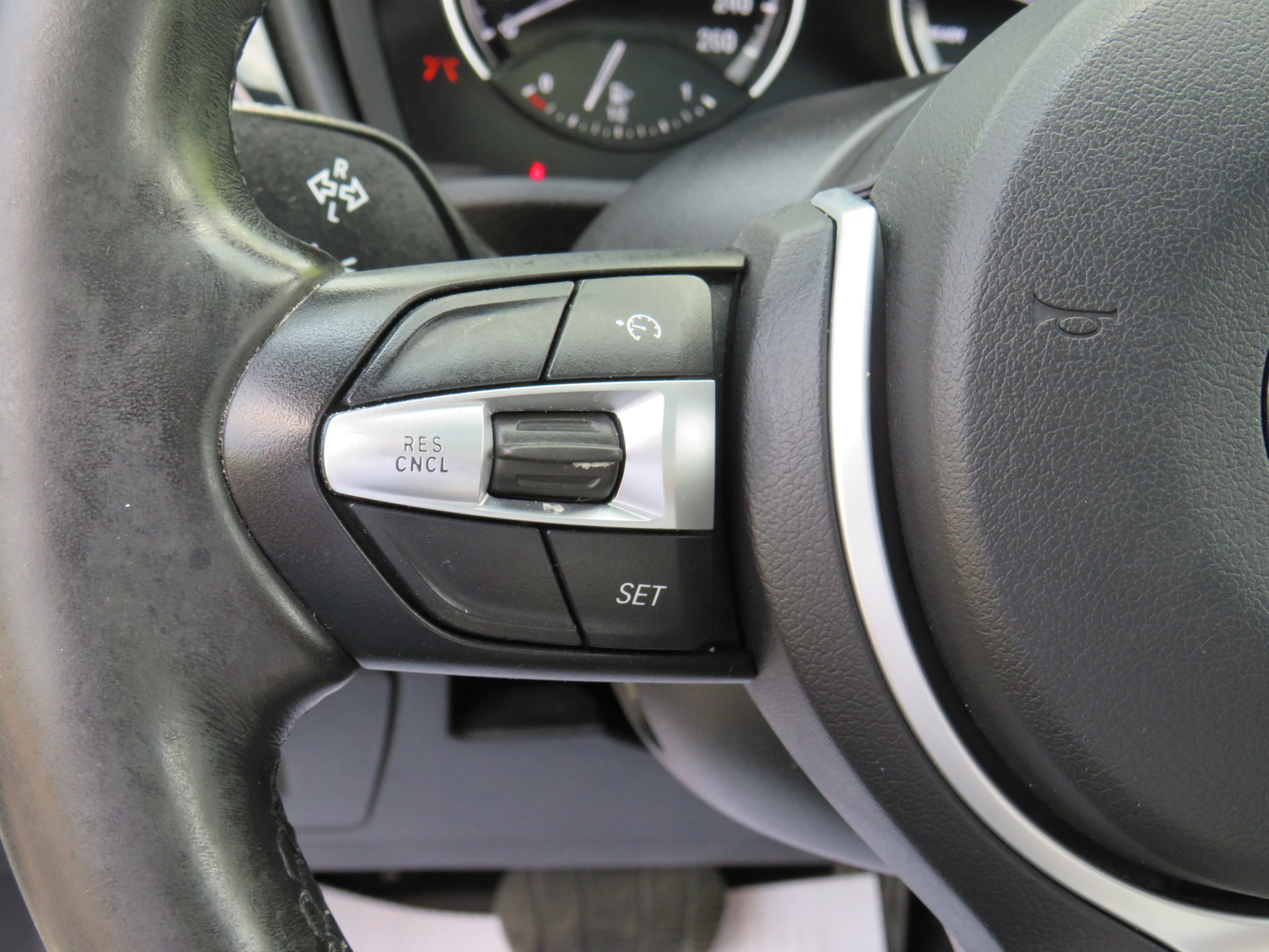 /laautomotive/2018-BMW-X1-36302949969909015.jpg