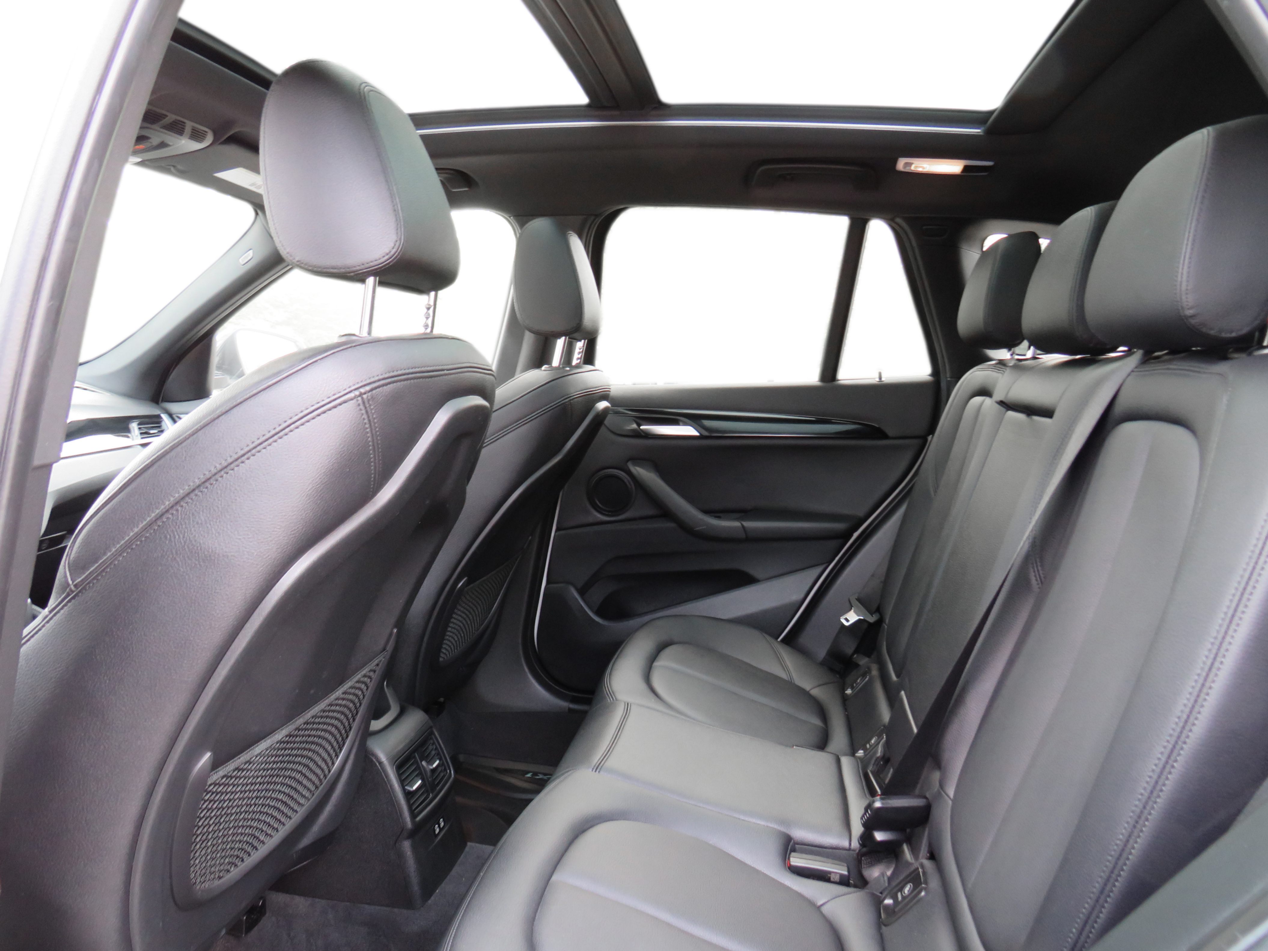 /laautomotive/2018-BMW-X1-5004161033233172.jpg