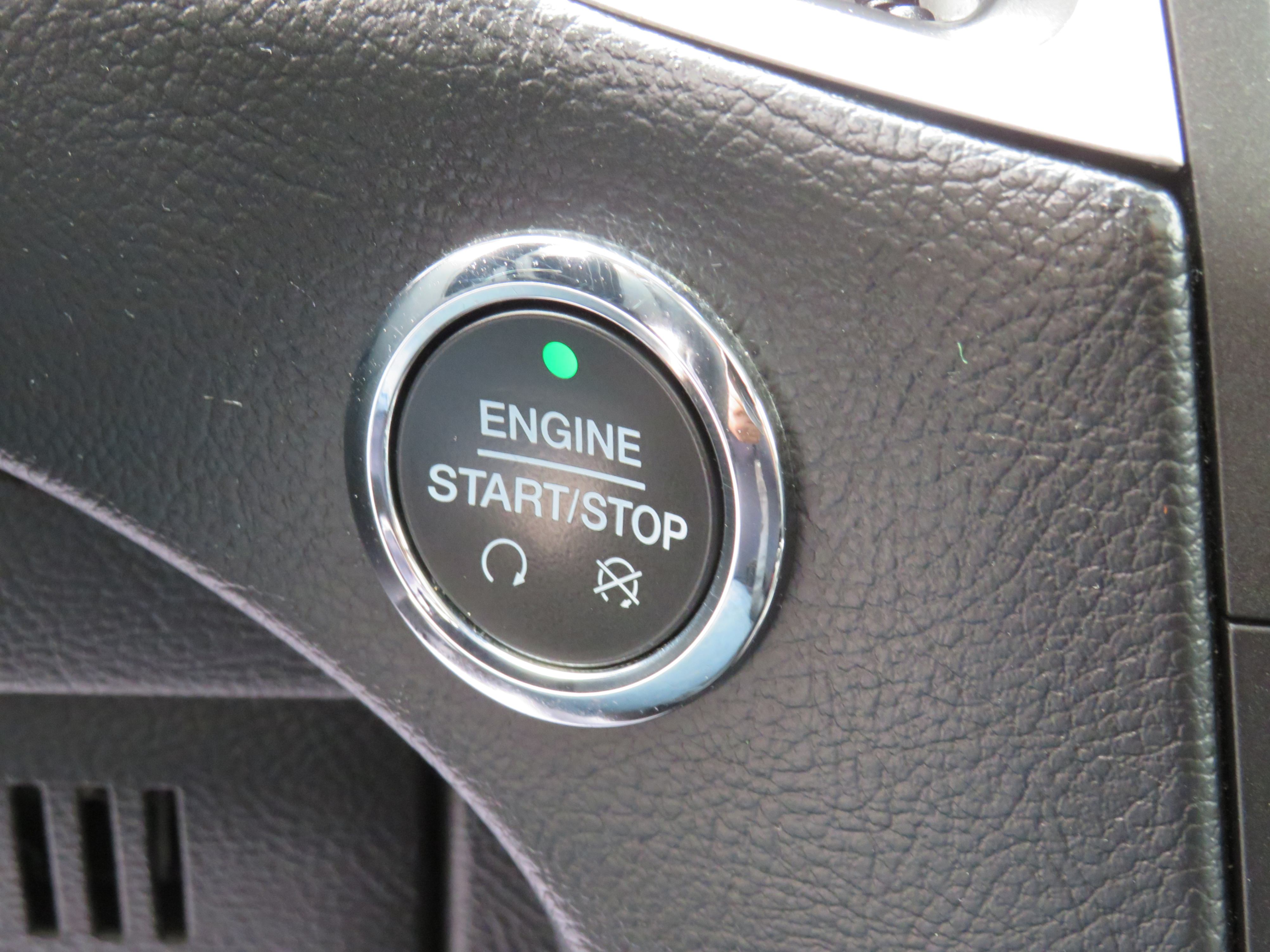 /laautomotive/2018-Ford-Edge-3988756147202186.jpg