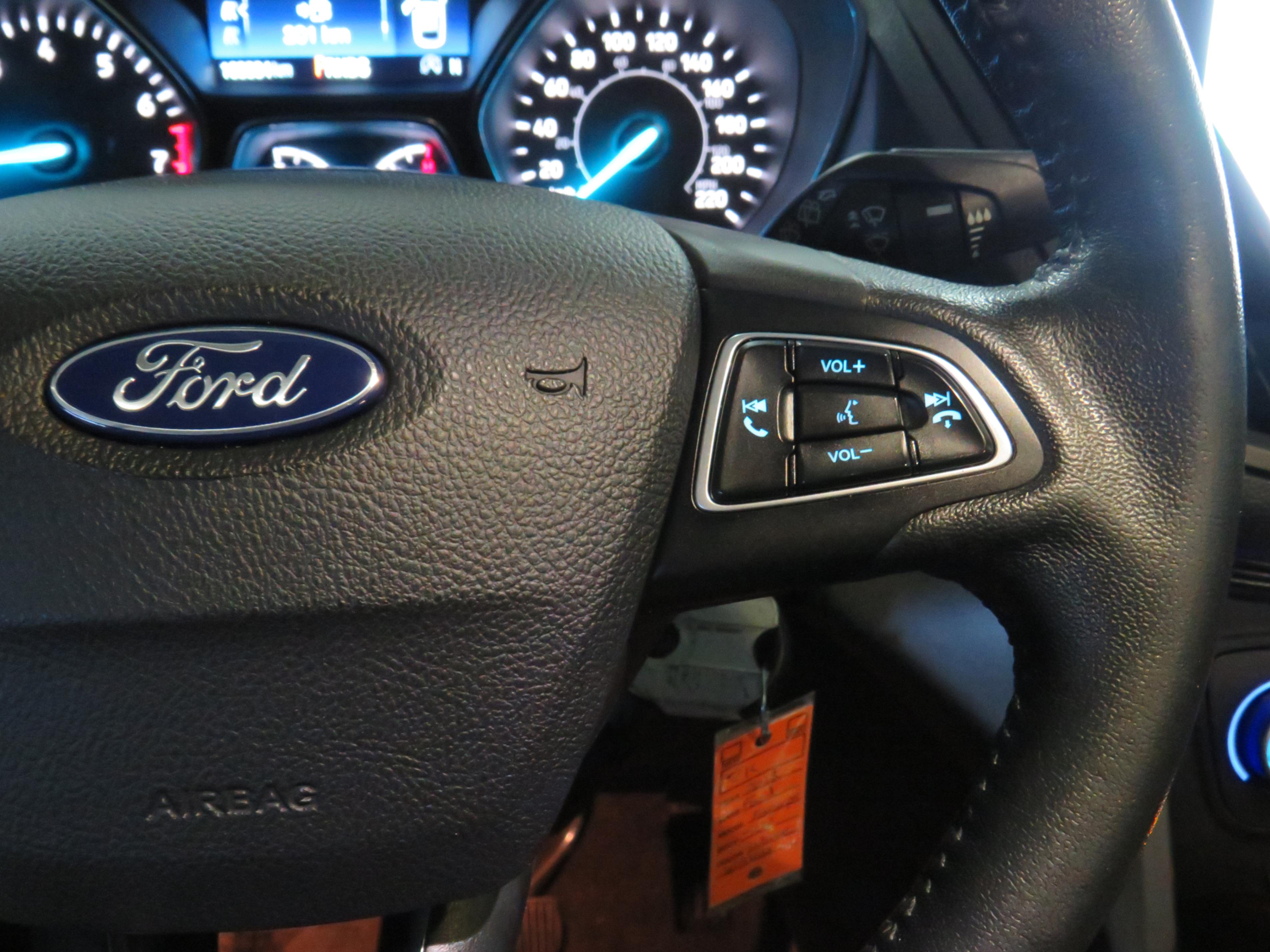 /laautomotive/2018-Ford-Escape-08967170953987647.jpg