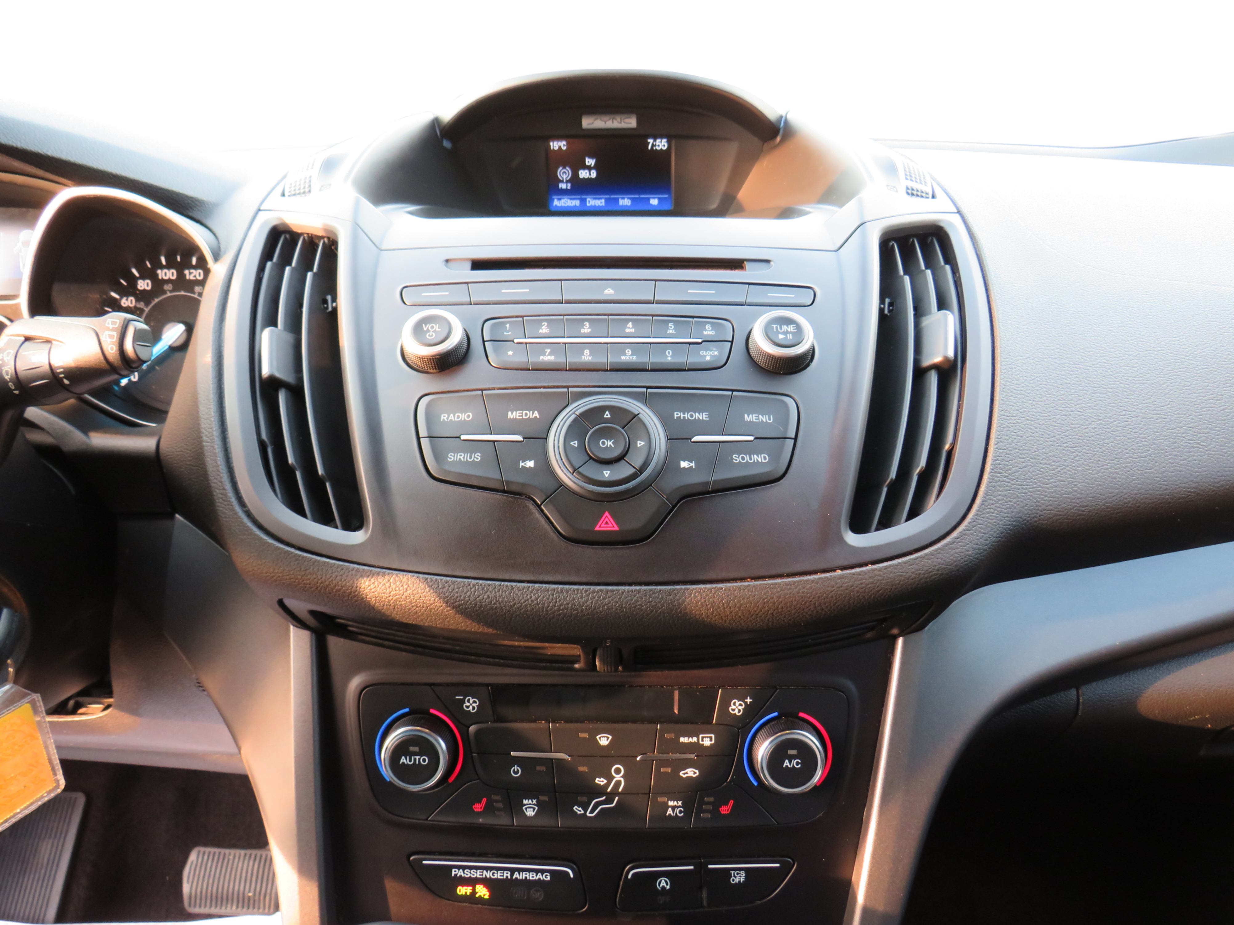 /laautomotive/2018-Ford-Escape-22214679501575874.jpg