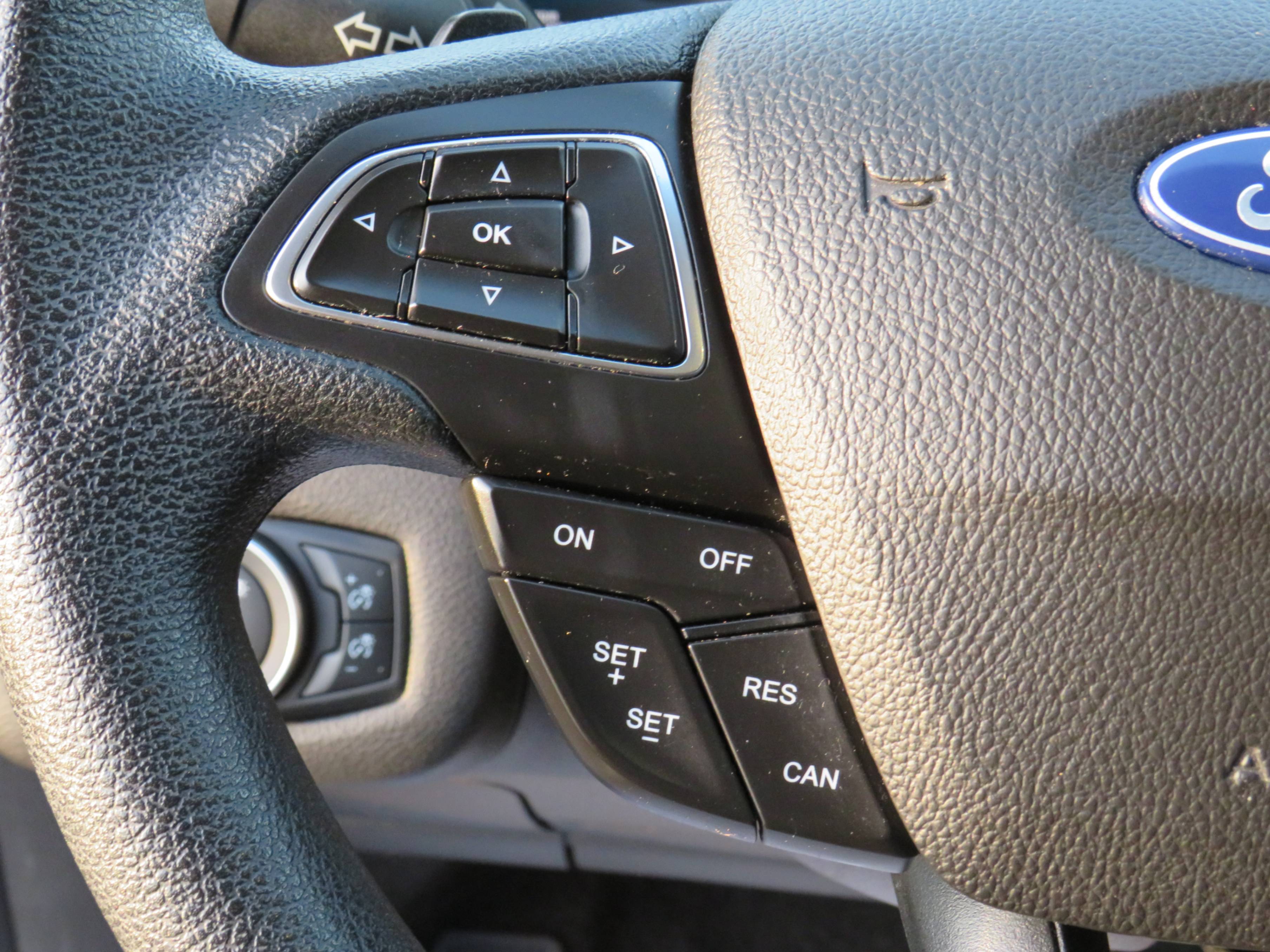 /laautomotive/2018-Ford-Escape-5394383077636116.jpg