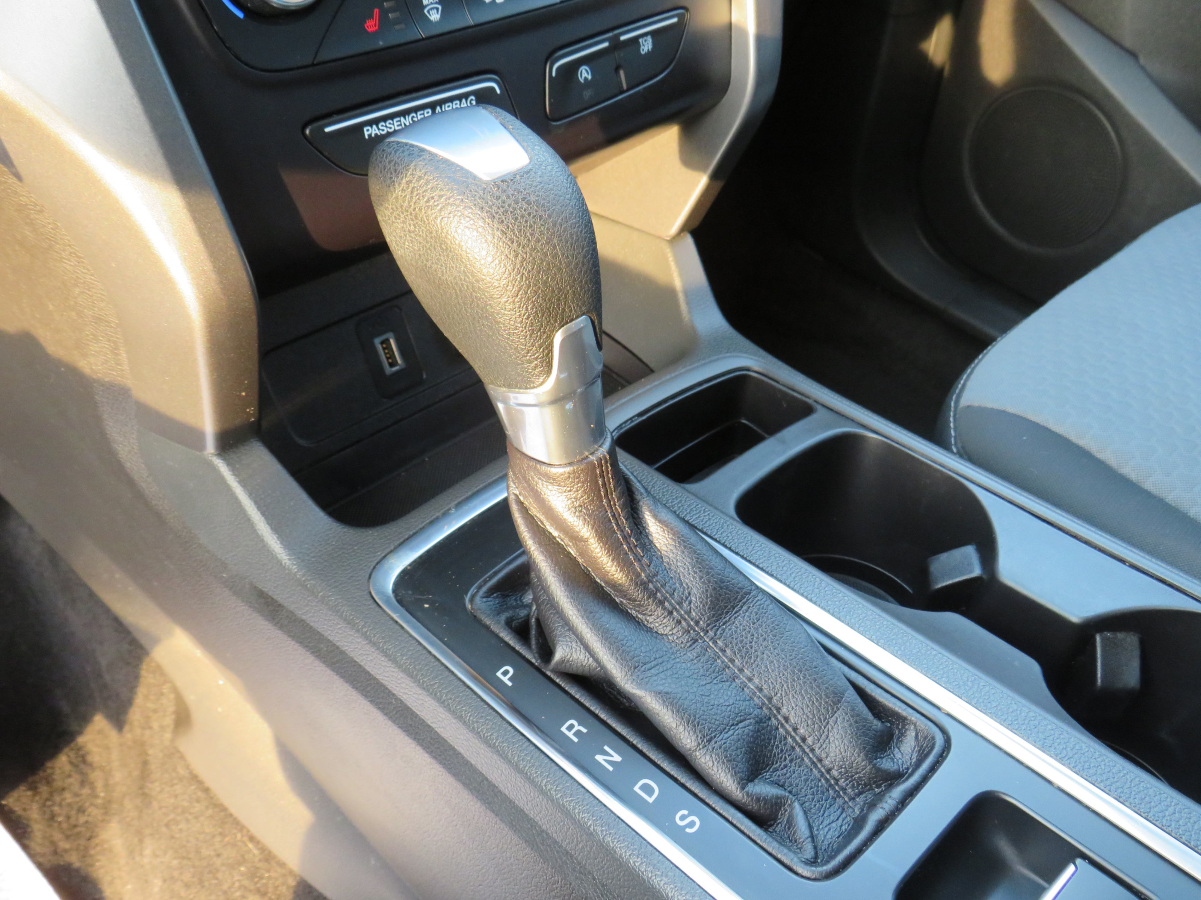 /laautomotive/2018-Ford-Escape-7501346829439255.jpg