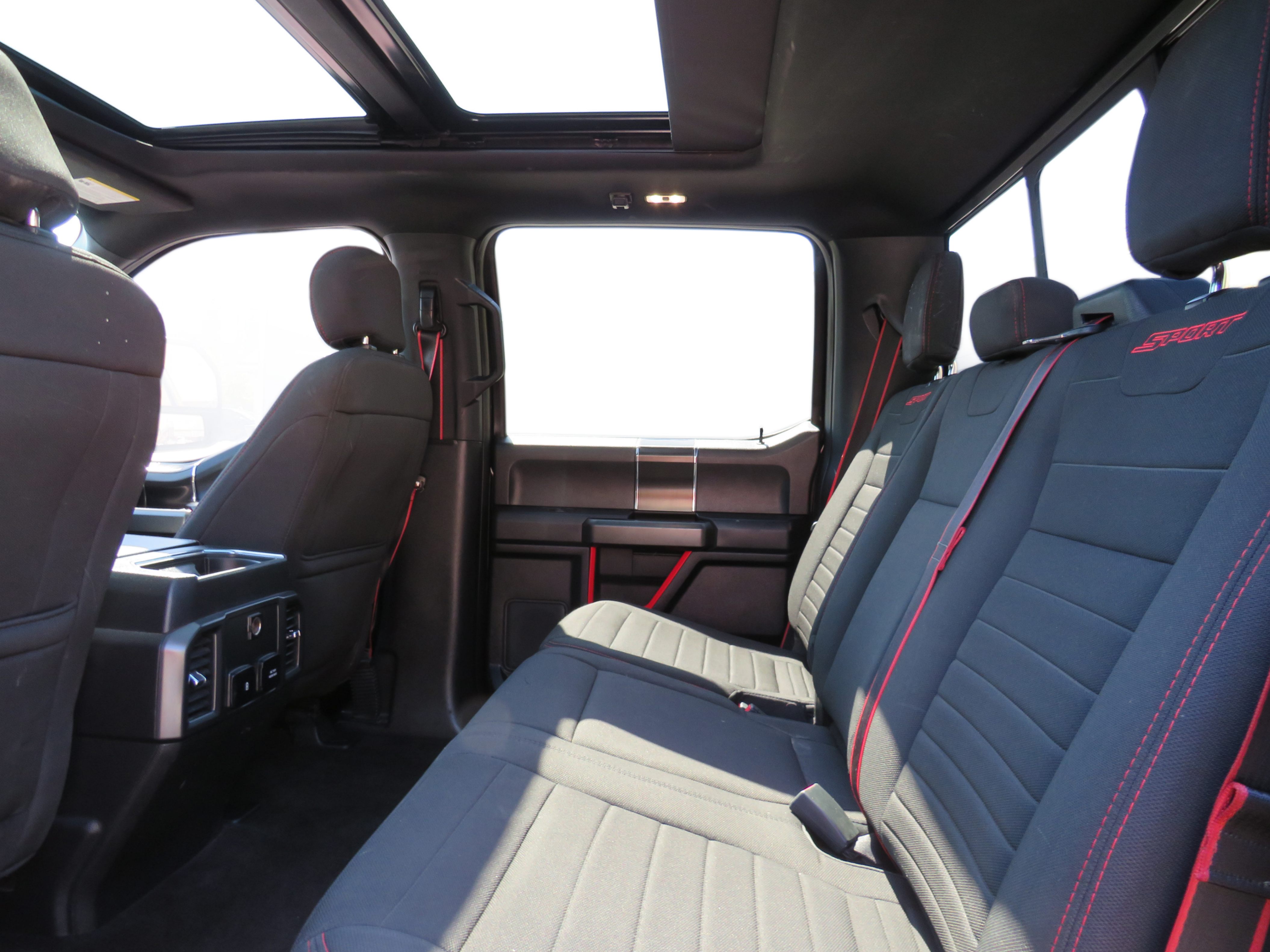 /laautomotive/2018-Ford-F-150-11810081971226283.jpg