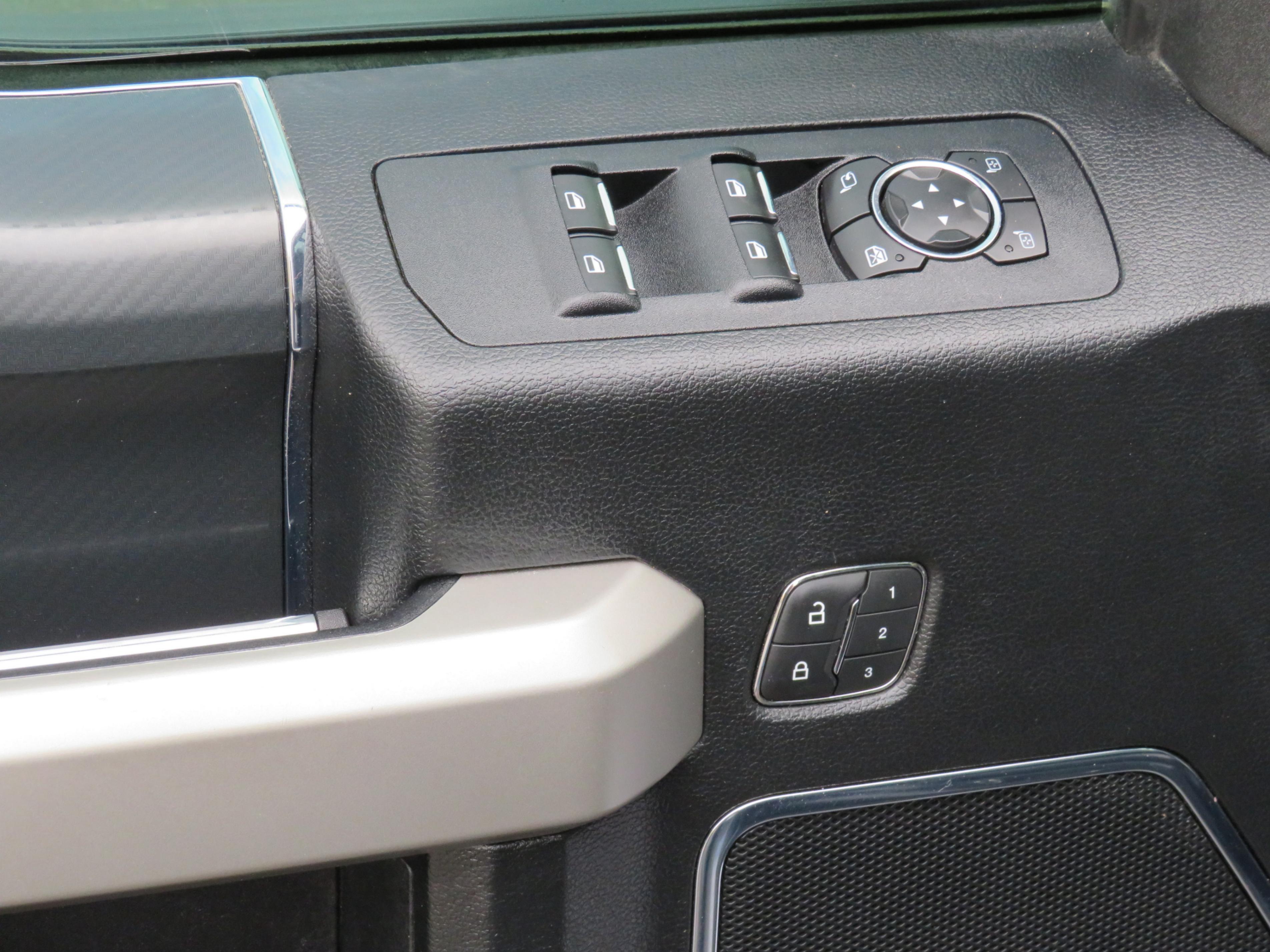 /laautomotive/2018-Ford-F-150-22018094812730227.jpg