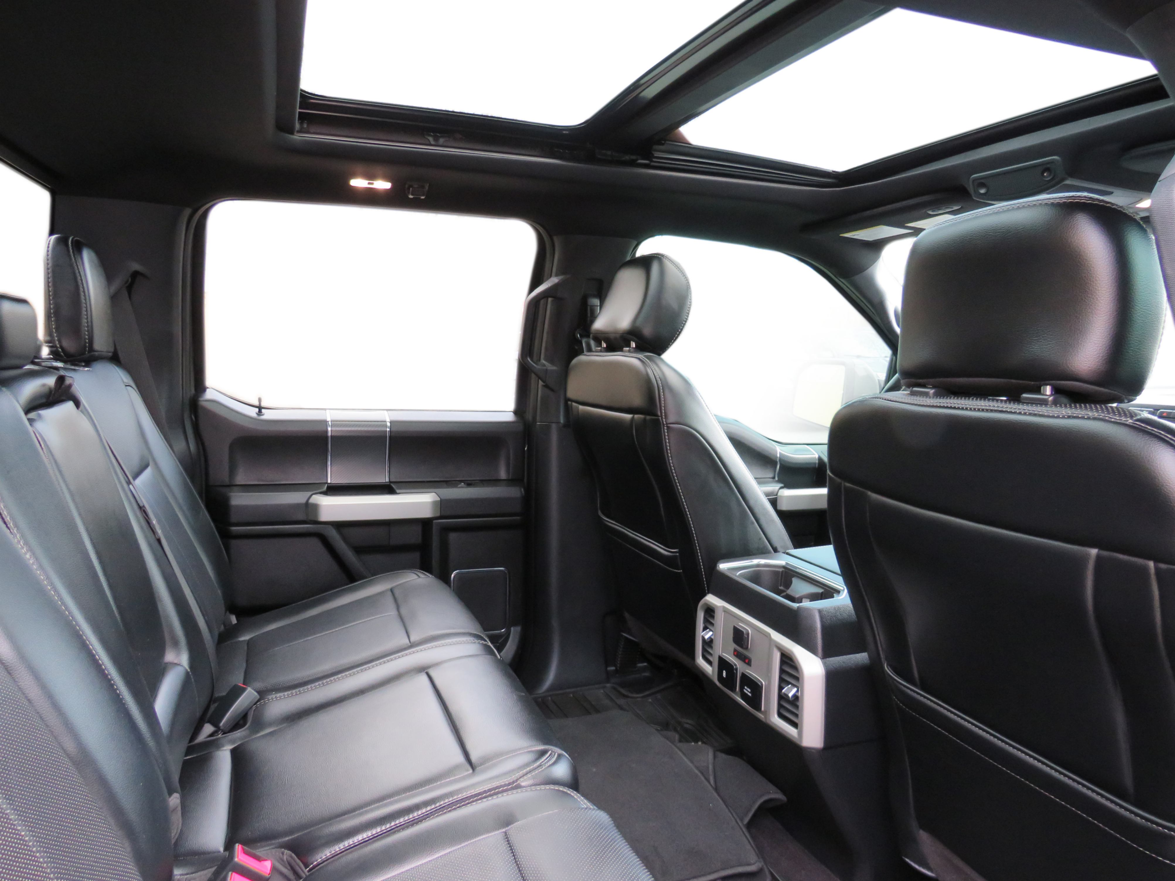 /laautomotive/2018-Ford-F-150-43896033977815274.jpg