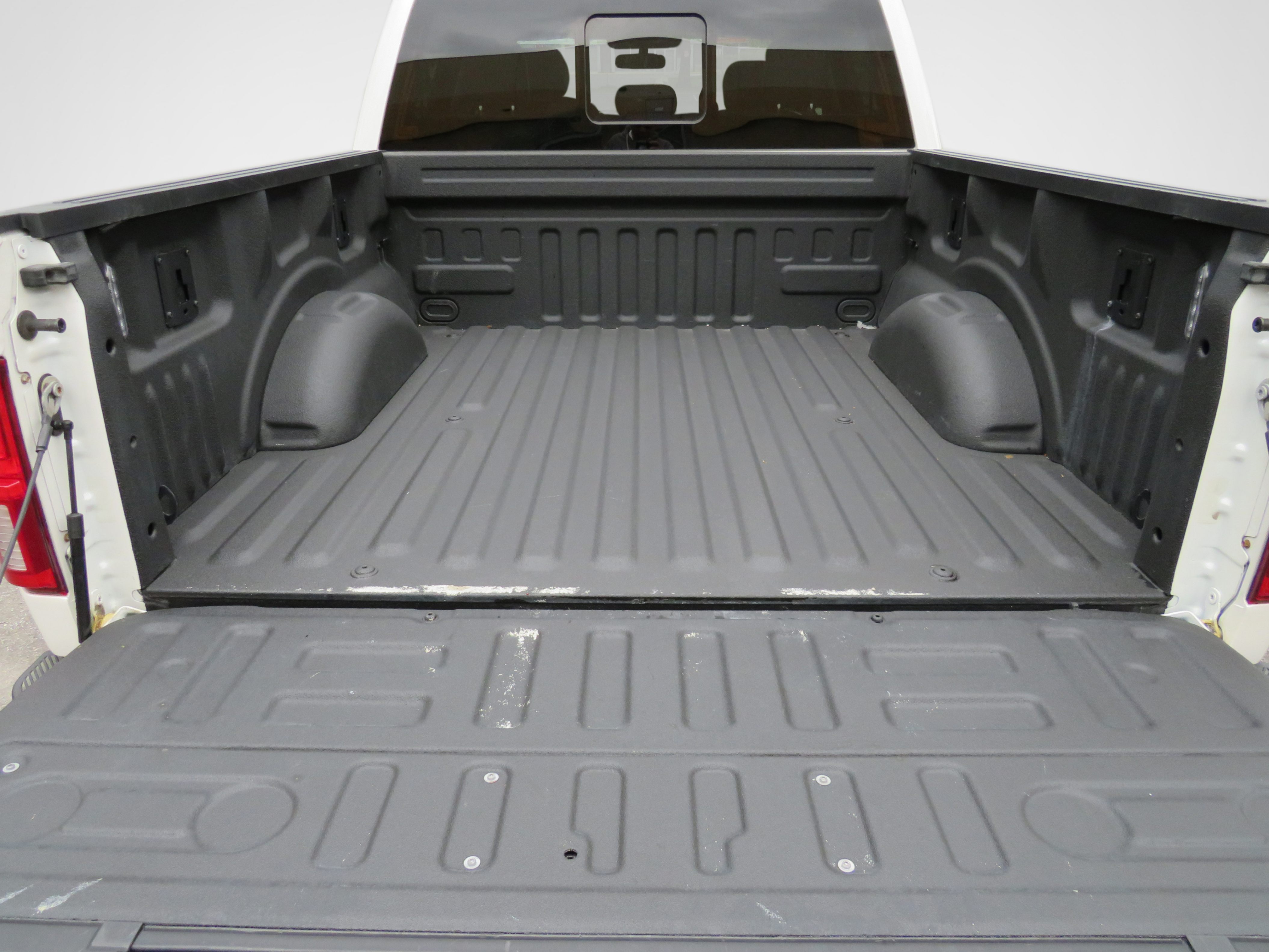 /laautomotive/2018-Ford-F-150-5351737382255375.jpg